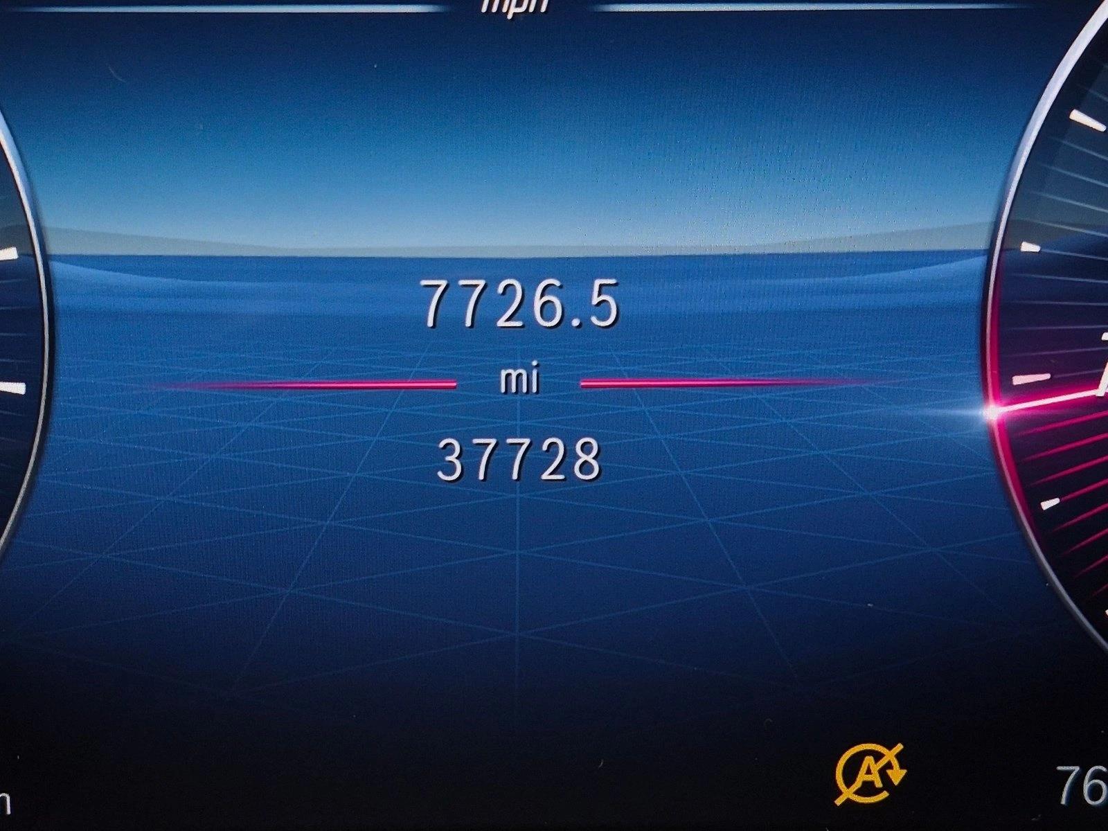 2022 C 300, photo 11 of 24
