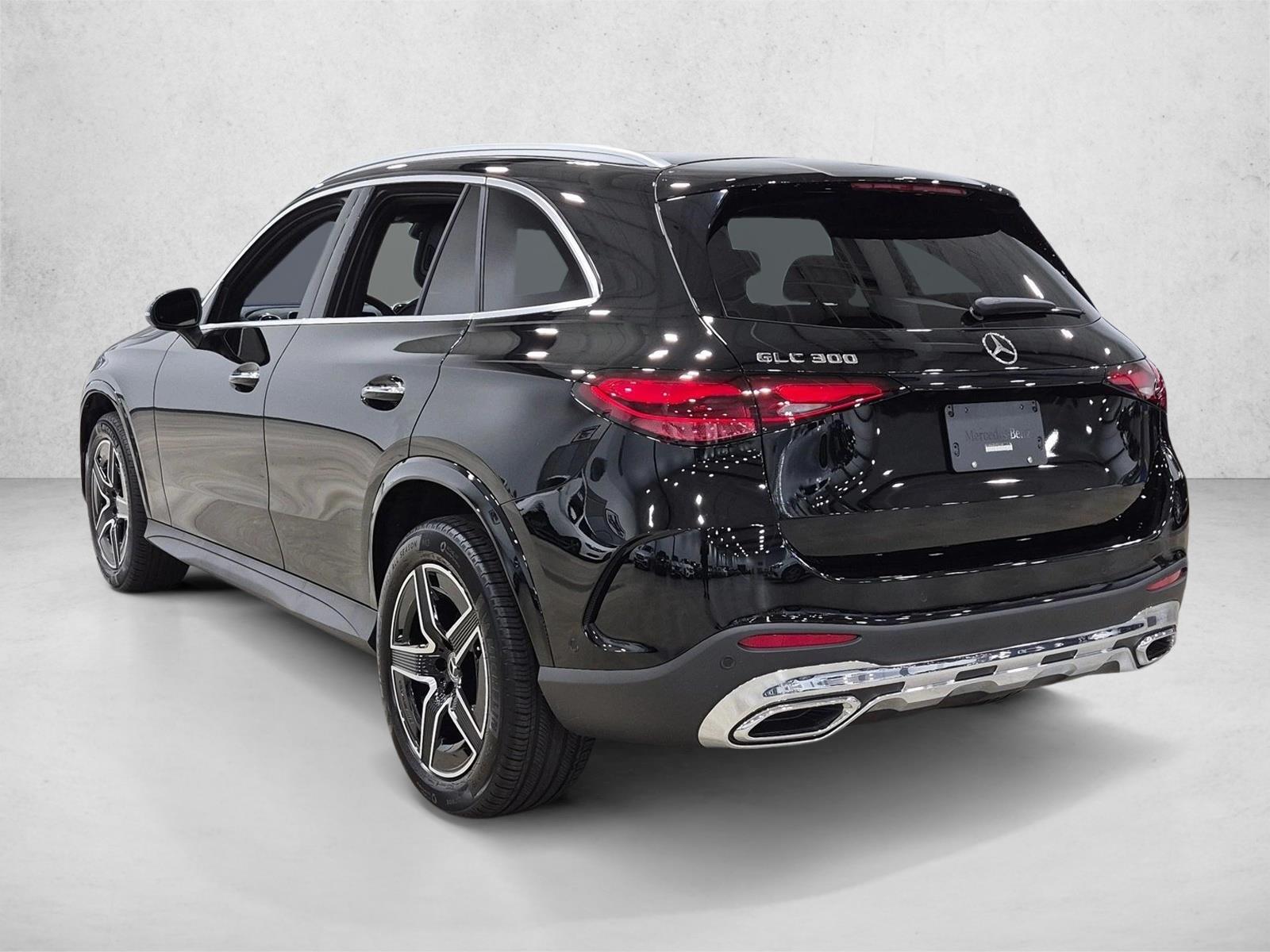 2026 GLC 300, photo 8 of 25