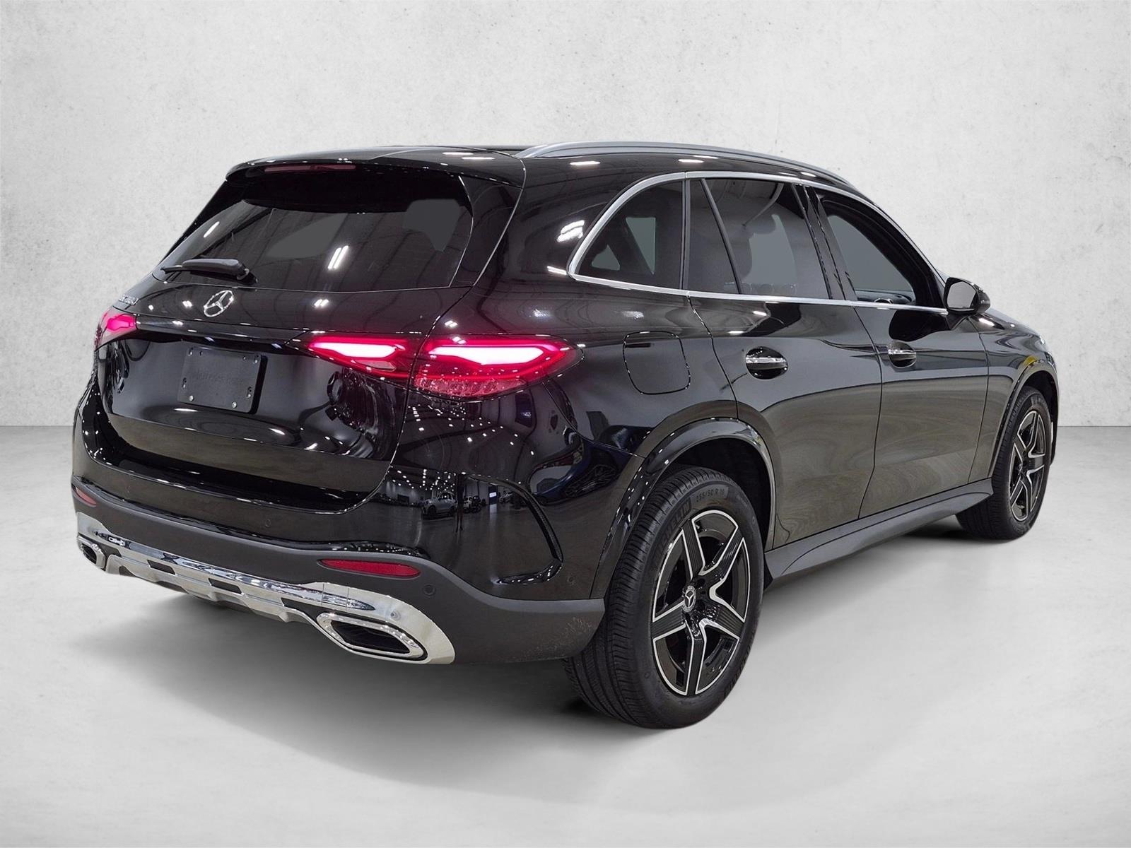 2026 GLC 300, photo 5 of 25