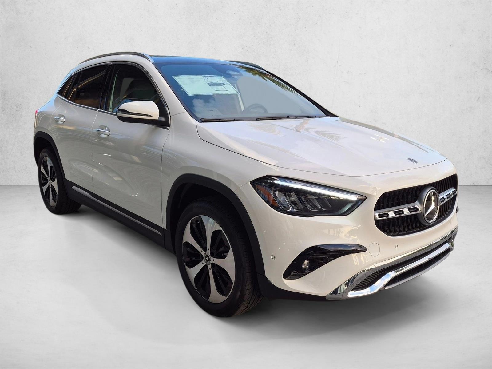 2026 GLA 250, photo 5 of 17