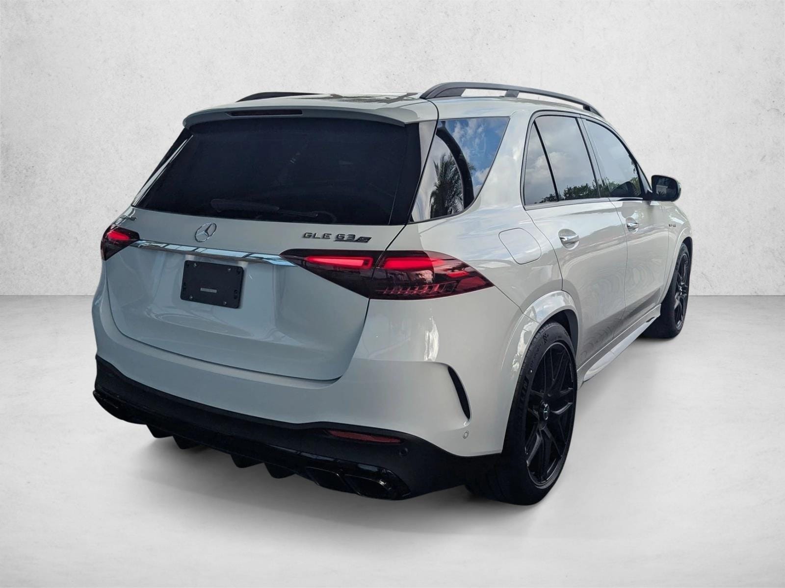 2026 AMG GLE 63 S, photo 2 of 16