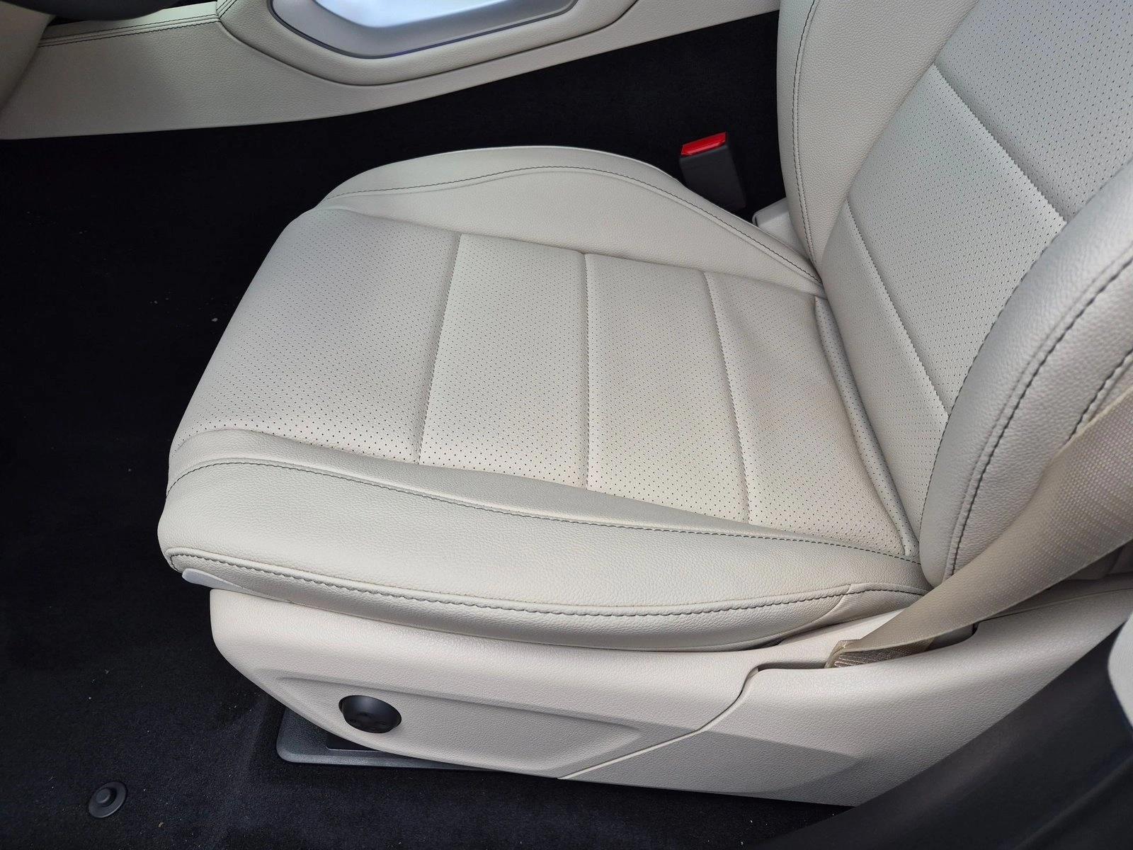 2026 GLE 450 4MATIC, photo 4 of 17