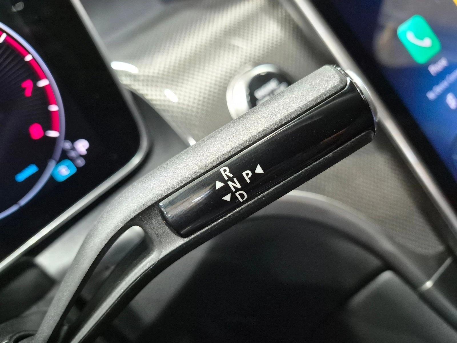 2026 GLC 300, photo 12 of 25