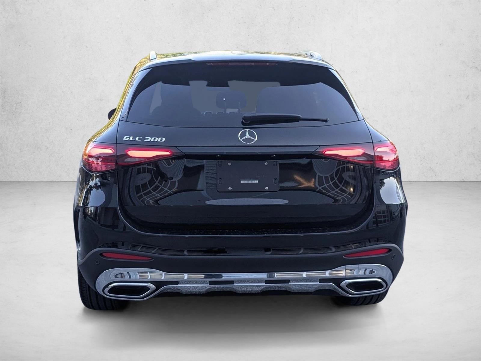 2026 GLC 300, photo 7 of 16