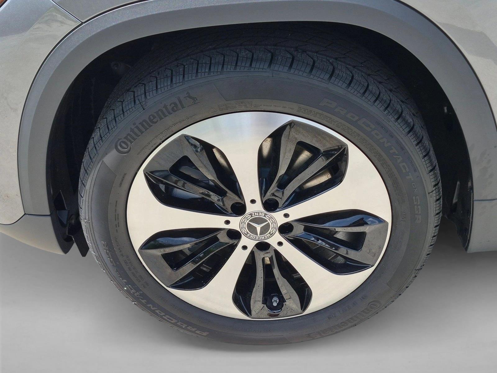 2026 GLA 250, photo 9 of 17