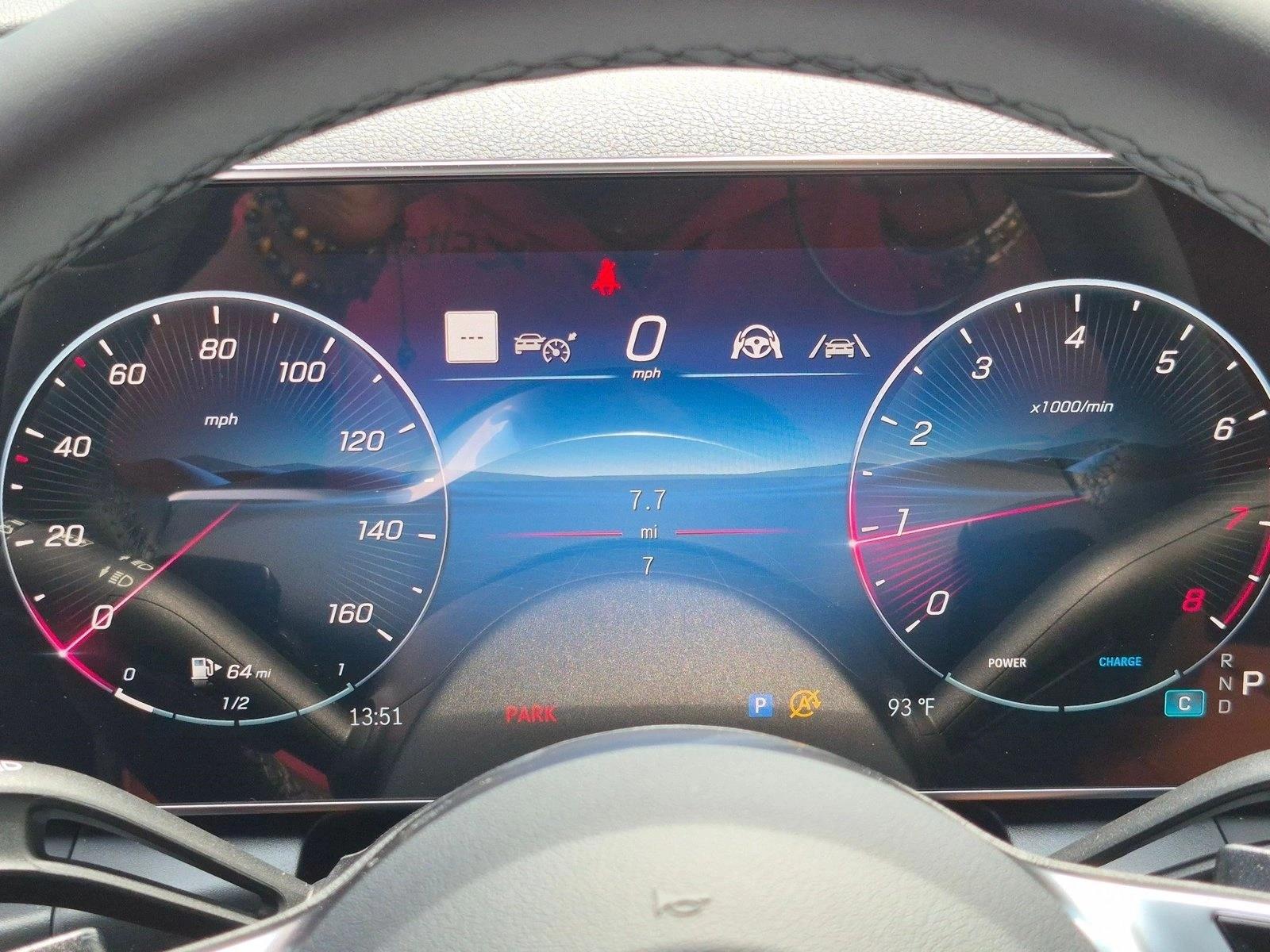 2027 GLC 300 4MATIC, photo 15 of 16
