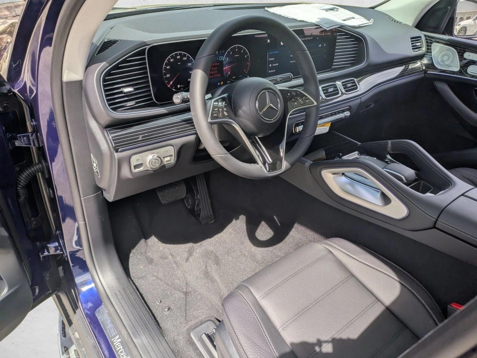 2026 GLE 350 4MATIC, photo 3 of 16
