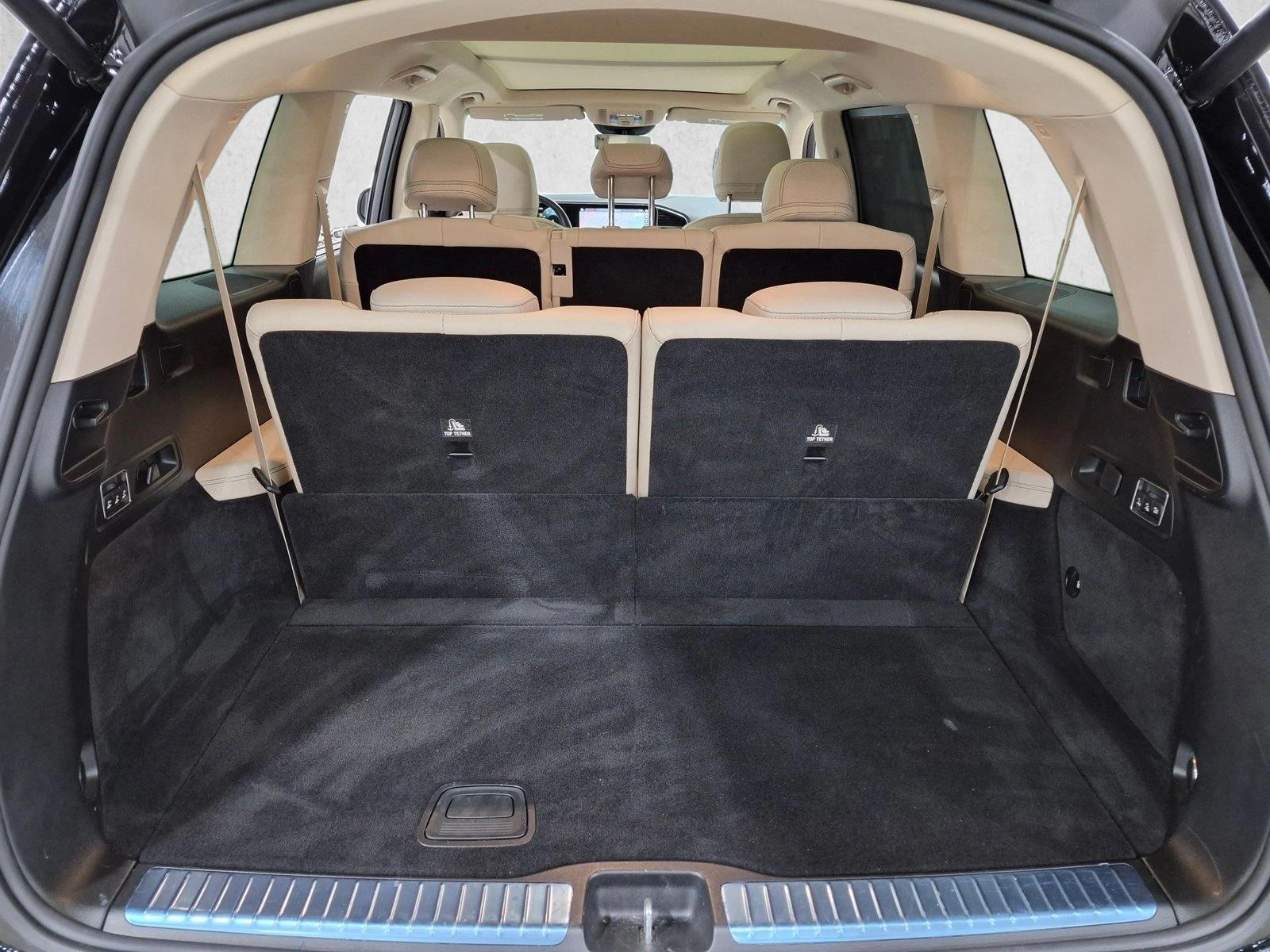 2023 GLS 450 4MATIC, photo 6 of 27