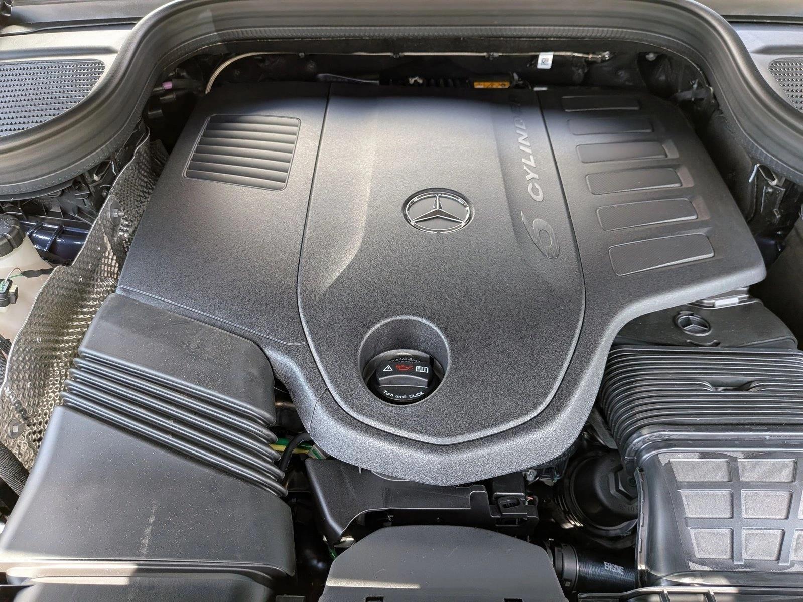 2026 GLE 450 4MATIC, photo 16 of 17