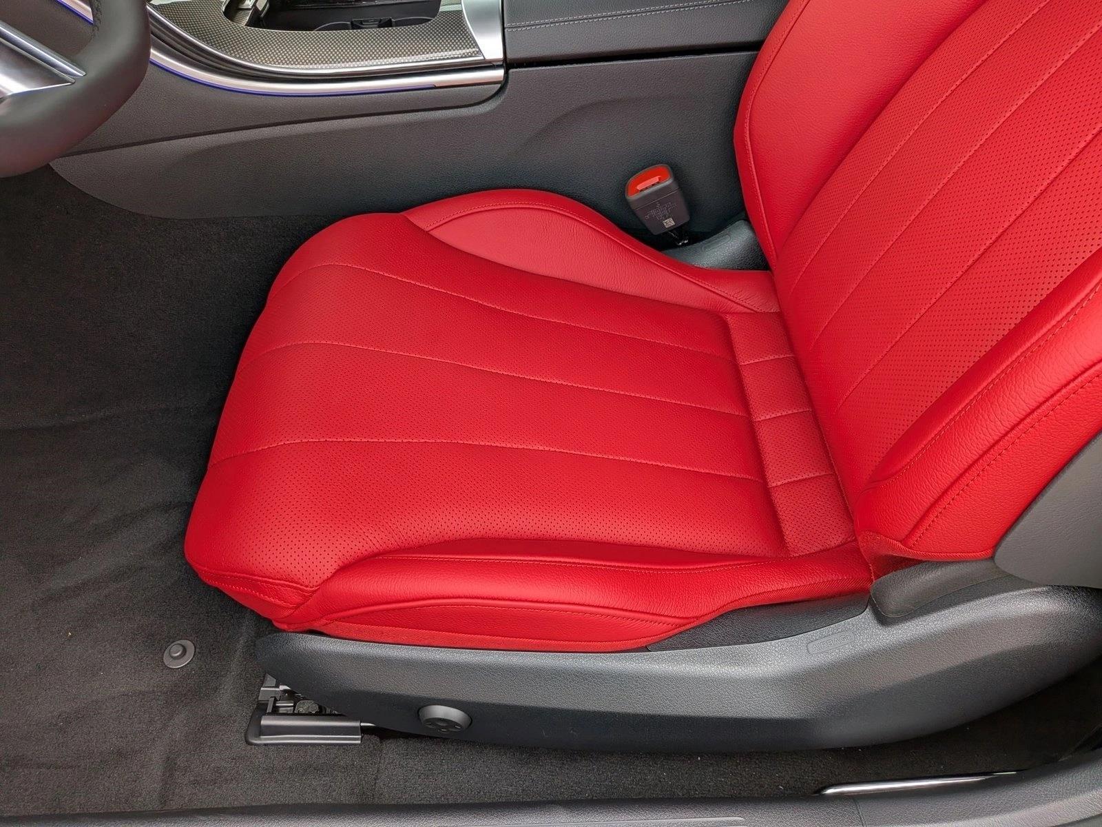 2026 CLE 450 4MATIC Coupe, photo 4 of 17