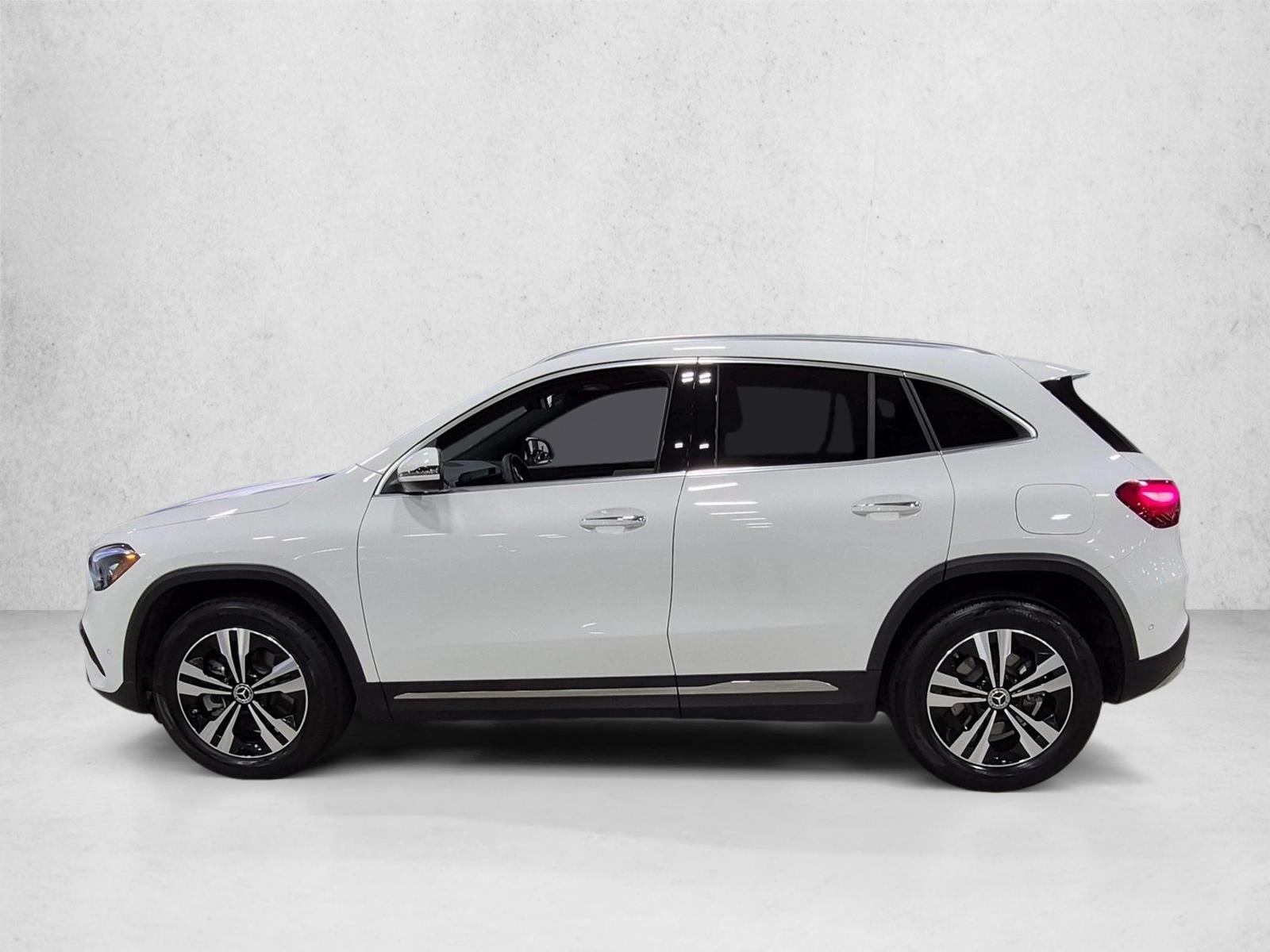 2026 GLA 250, photo 9 of 25