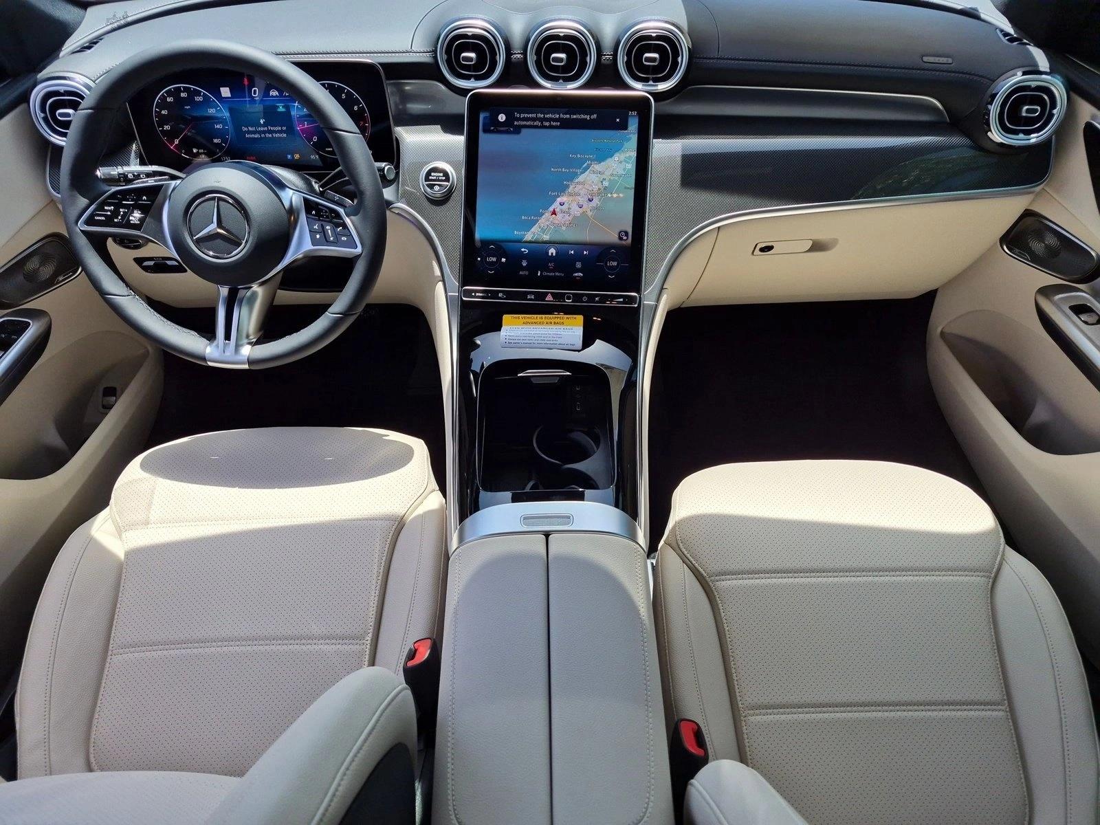 2027 GLC 300, photo 14 of 17