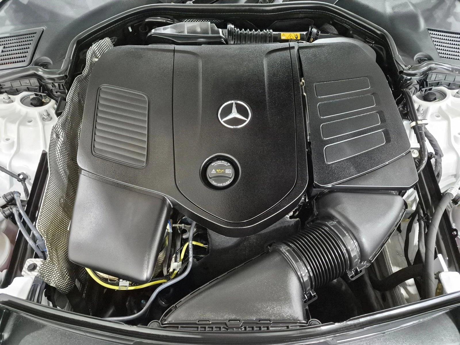 2022 C 300, photo 23 of 25
