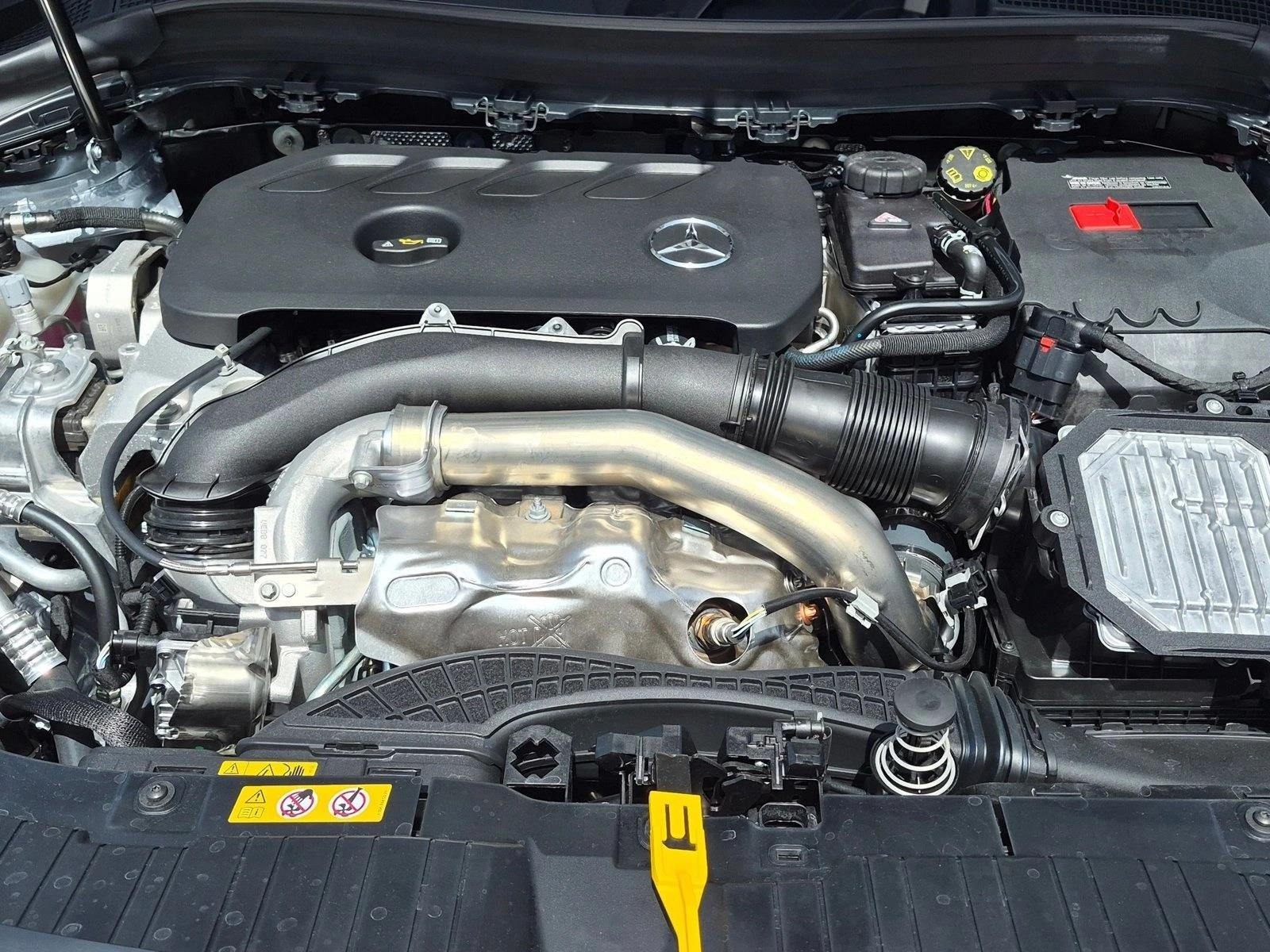 2026 GLA 250, photo 16 of 17