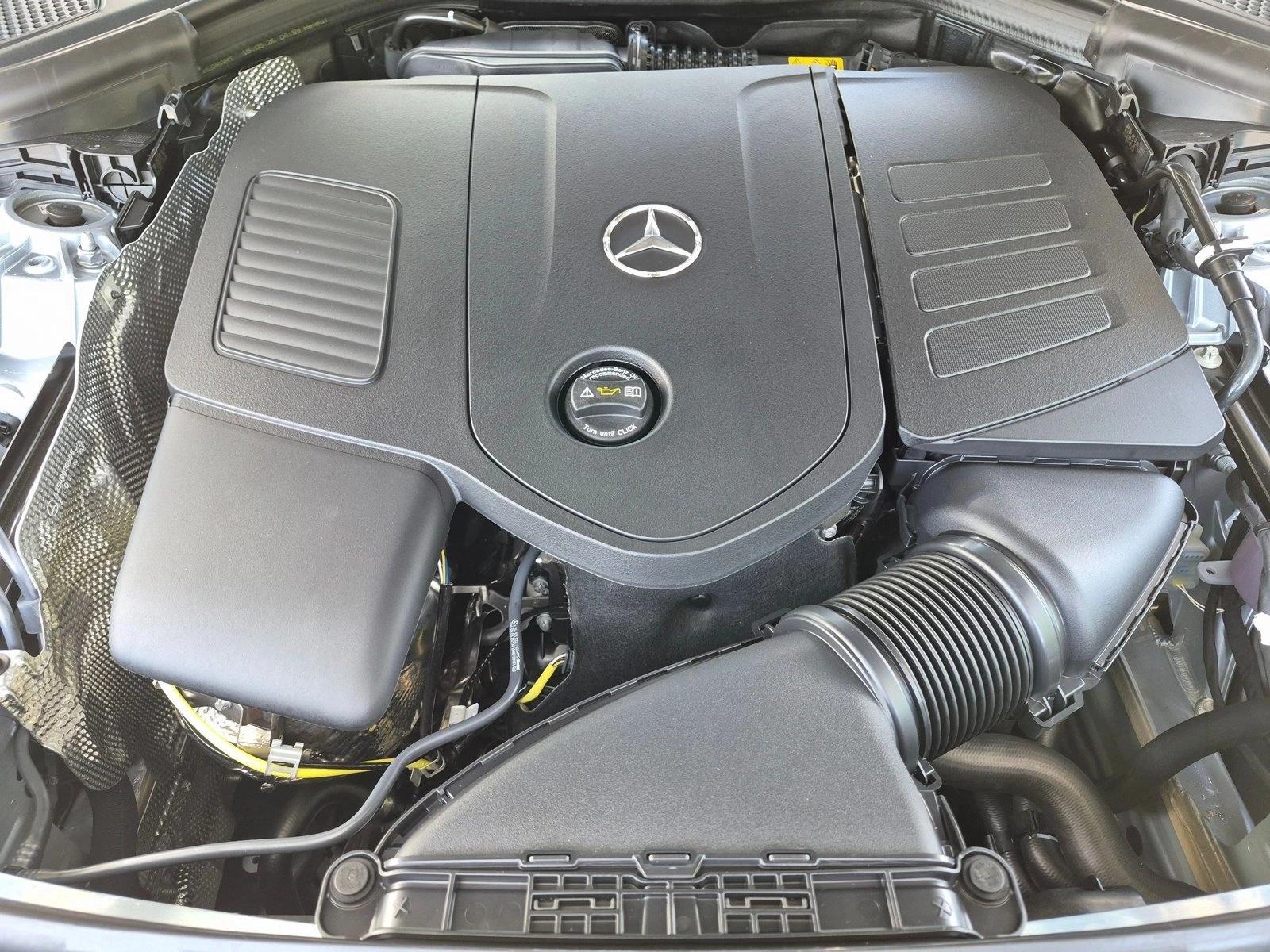 2027 GLC 300, photo 15 of 16