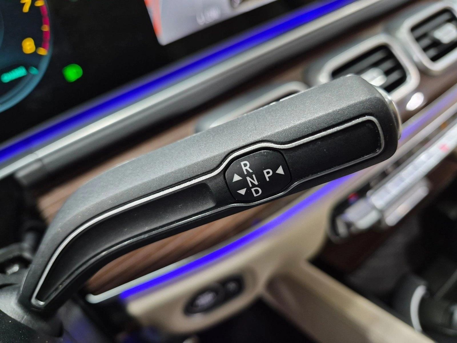 2023 GLS 450 4MATIC, photo 12 of 27