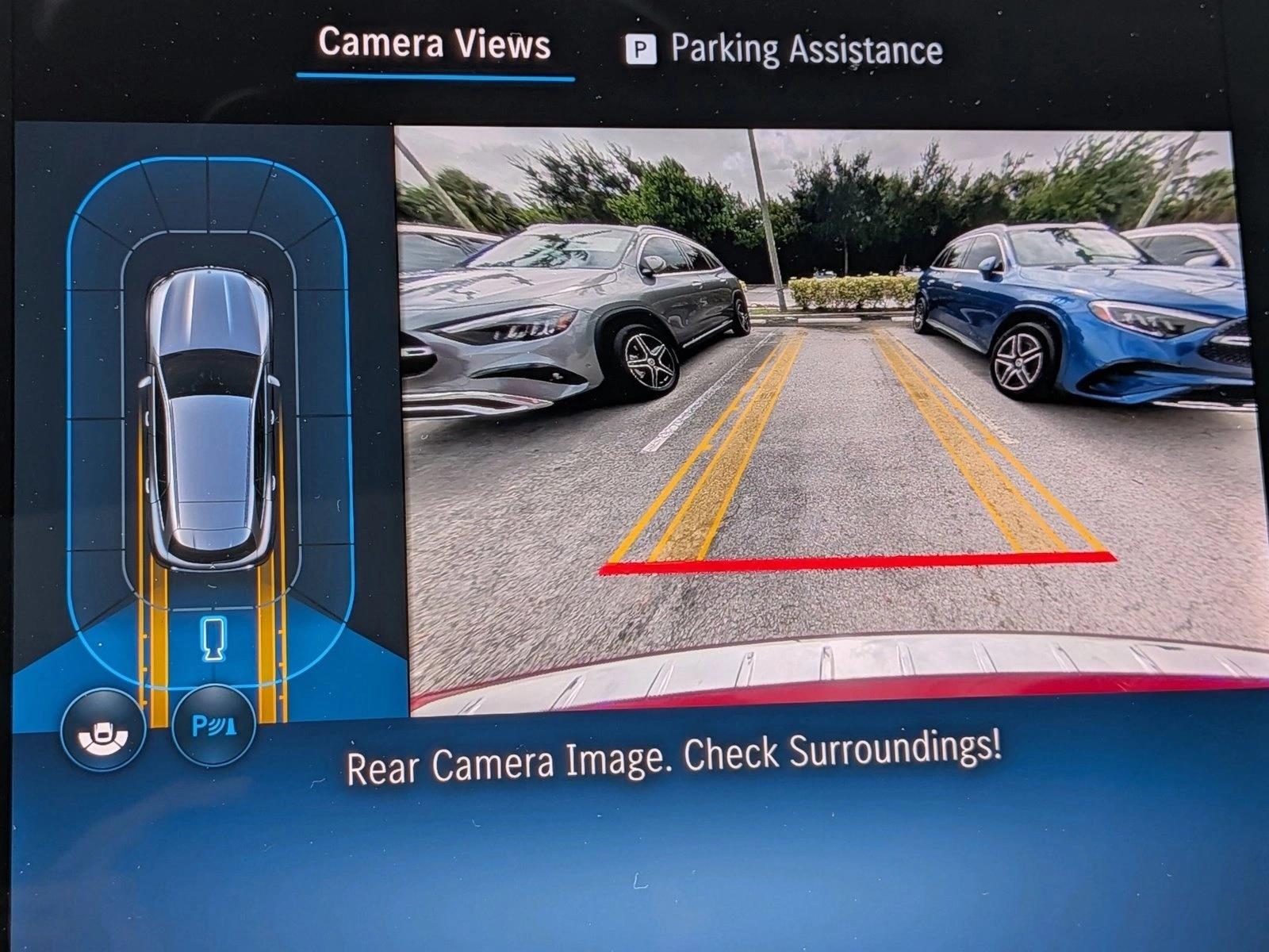 2026 GLC 300 4MATIC, photo 12 of 16