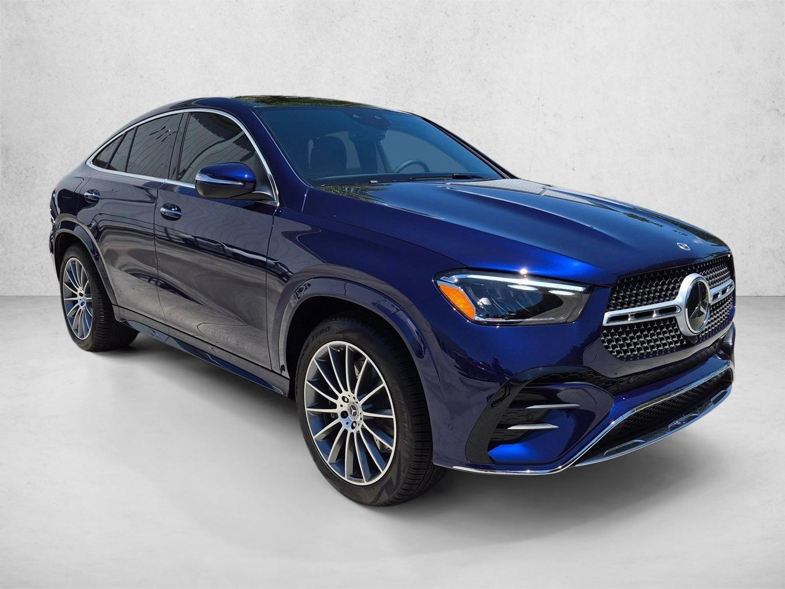 2026 GLE 450 4MATIC Coupe, photo 6 of 17