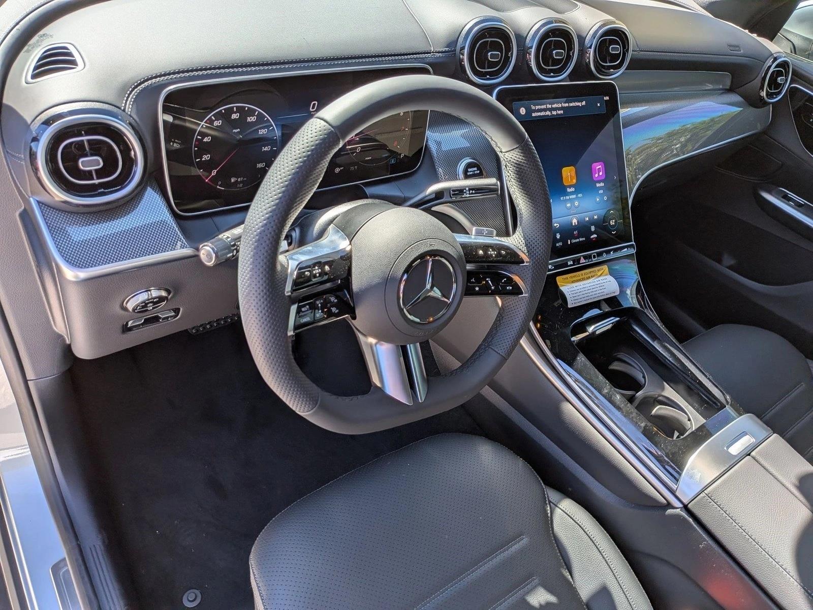2026 GLC 300, photo 3 of 16