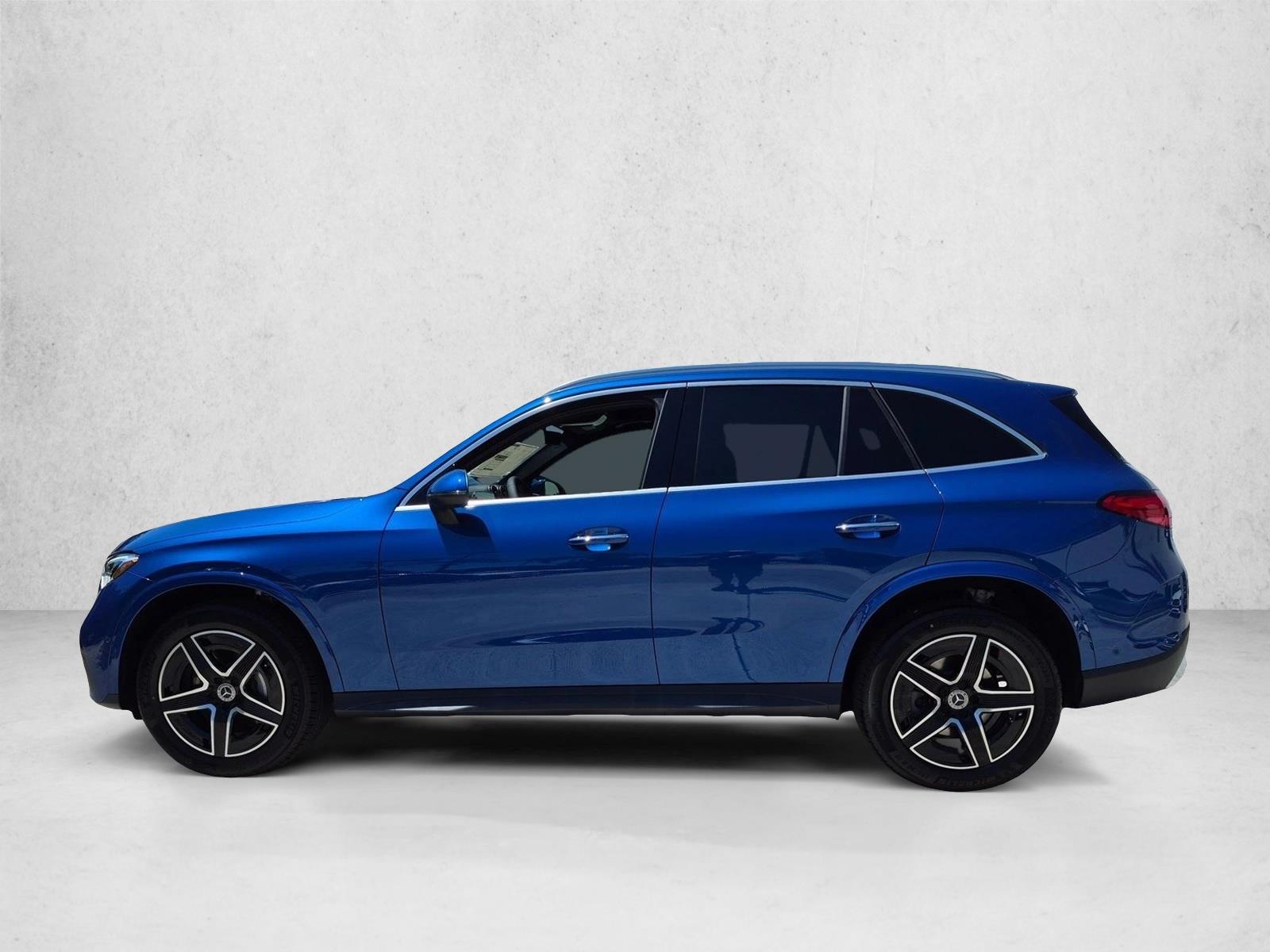2026 GLC 300 4MATIC, photo 5 of 16