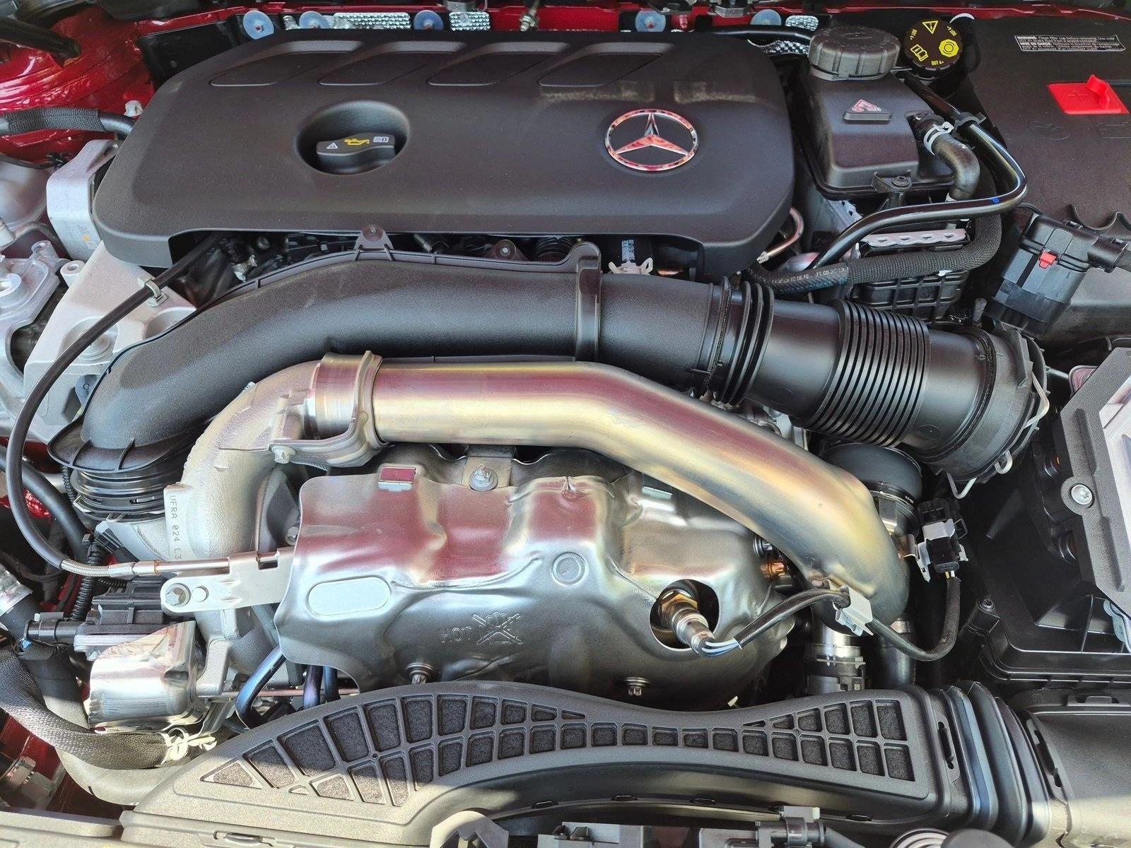 2026 GLA 250, photo 16 of 17