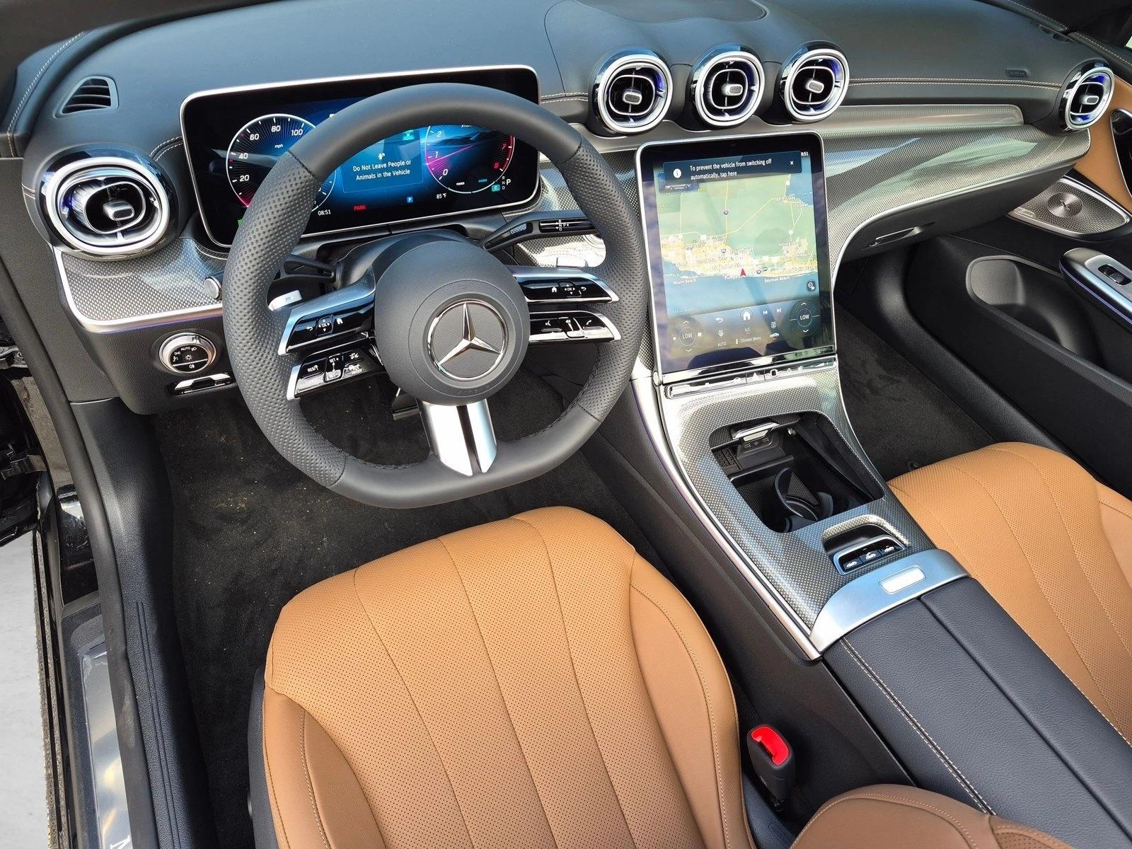 2027 CLE 450 4MATIC Cabriolet, photo 3 of 17
