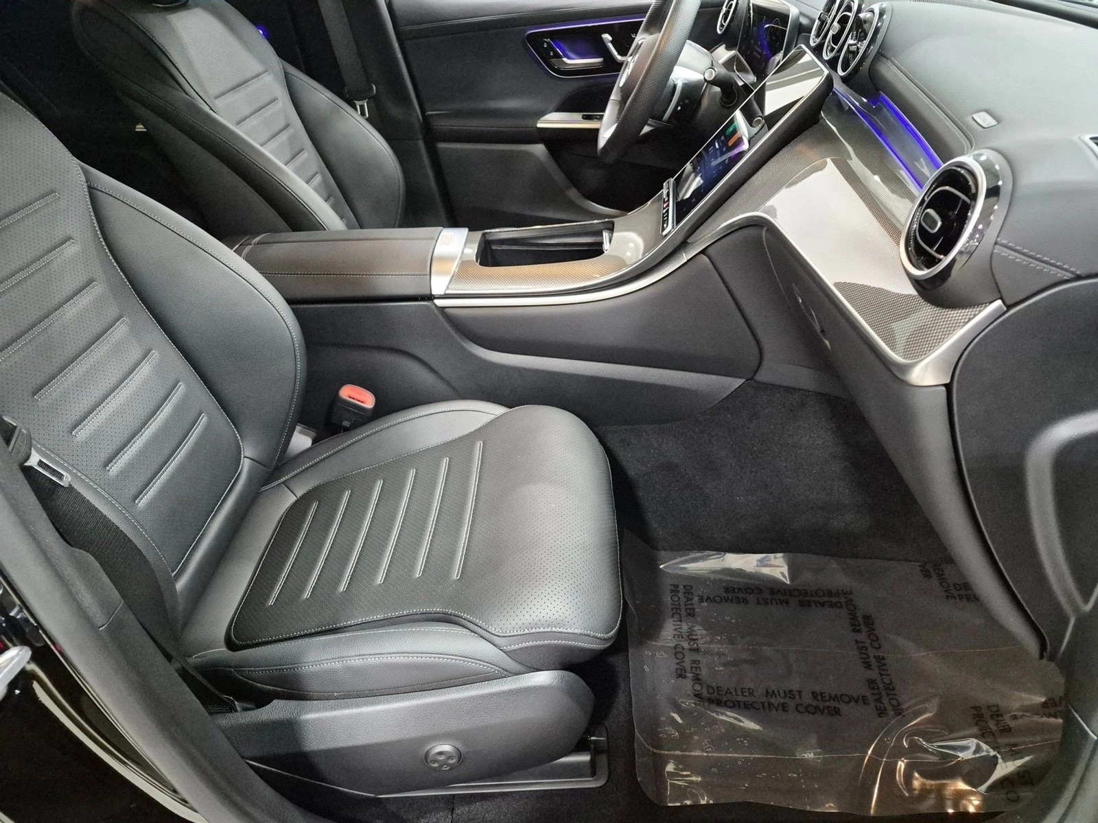 2026 GLC 300, photo 21 of 25