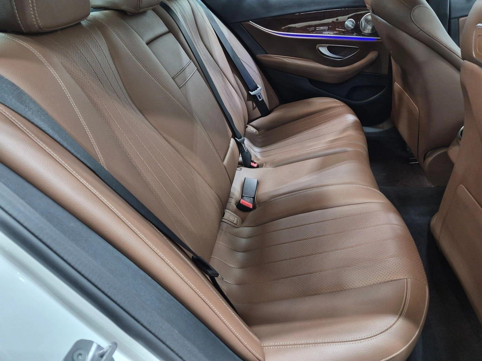 2018 E 300 4MATIC, photo 21 of 27