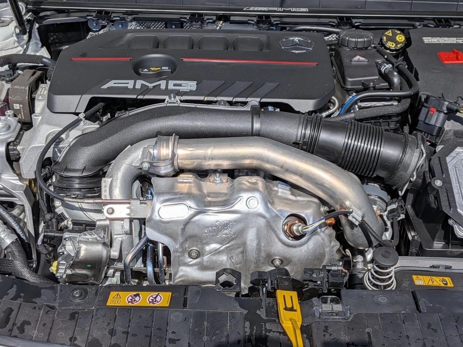 2026 AMG GLB 35, photo 15 of 16