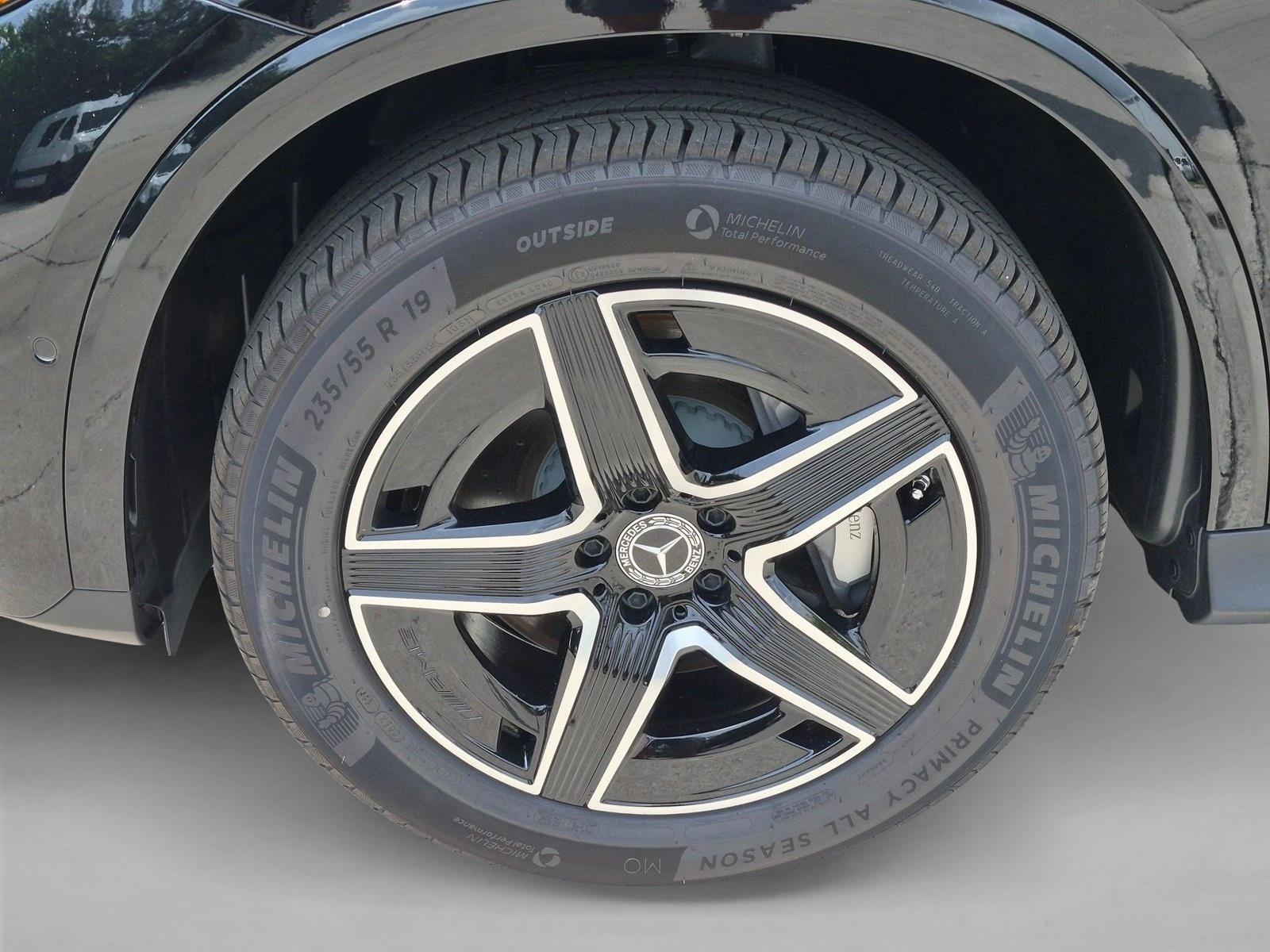 2026 GLC 300, photo 9 of 16