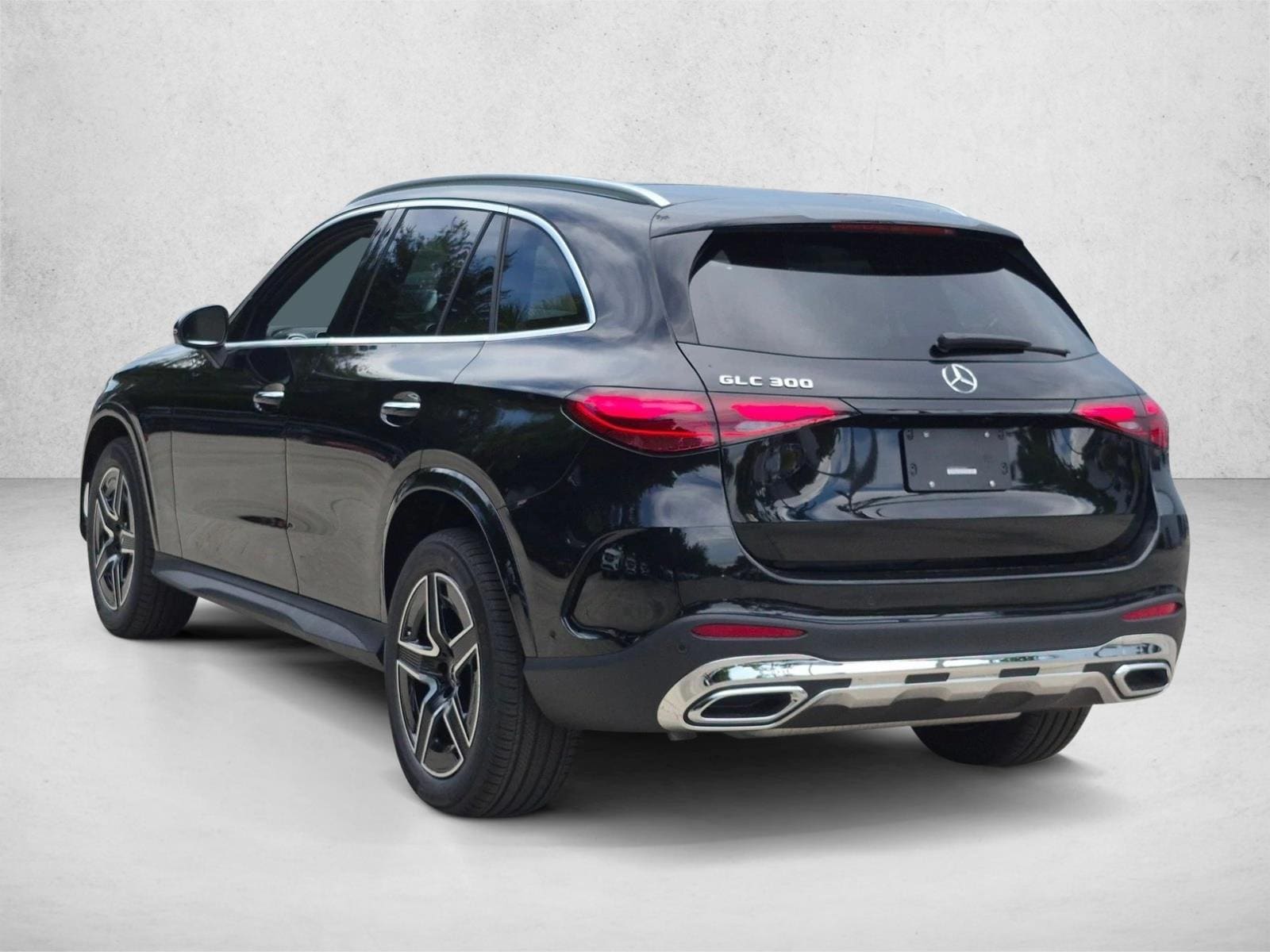 2027 GLC 300, photo 8 of 16