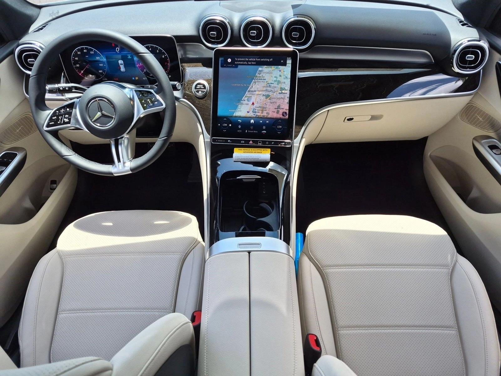 2027 GLC 300, photo 14 of 17