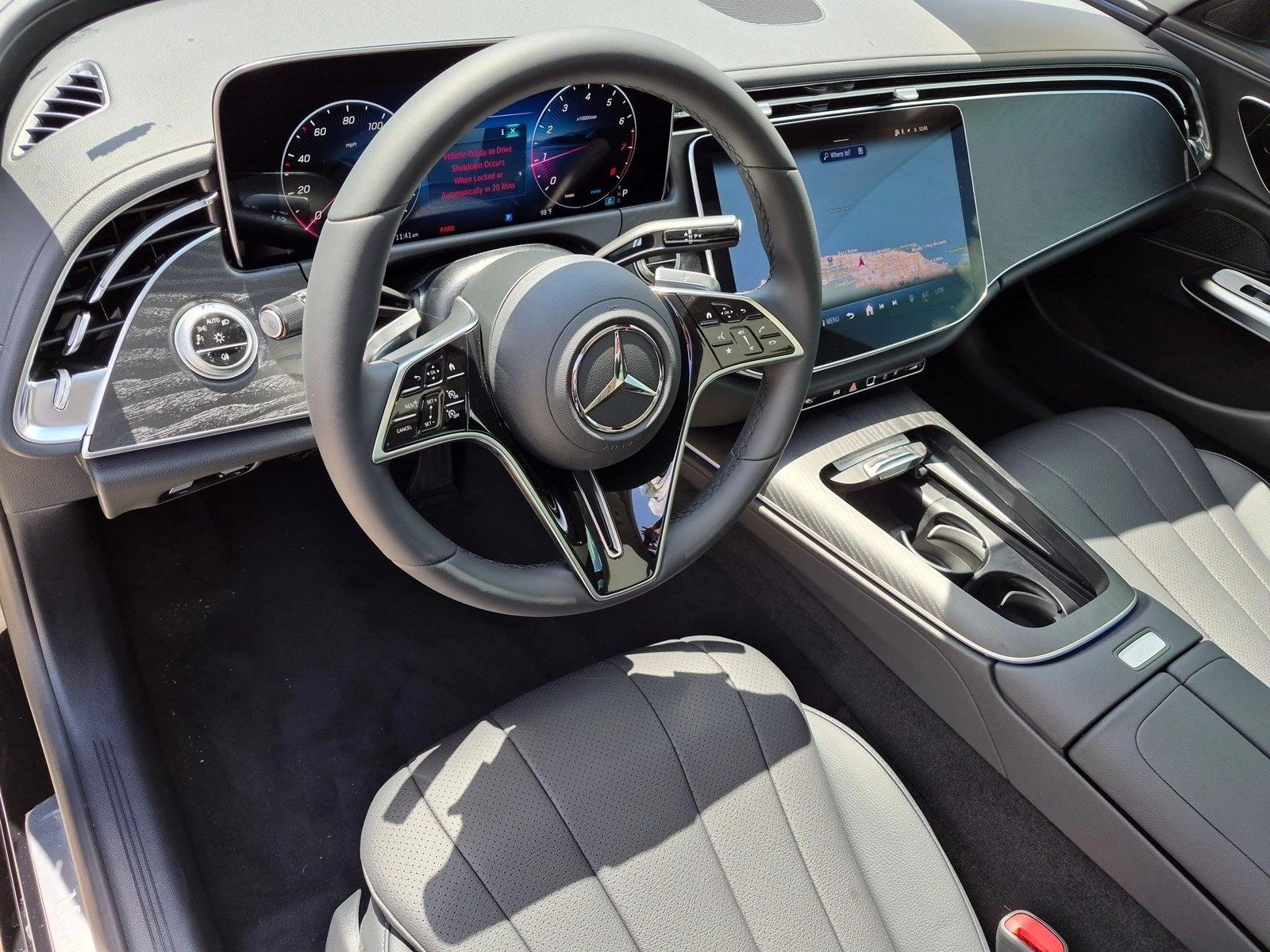 2026 E 350 4MATIC, photo 3 of 17