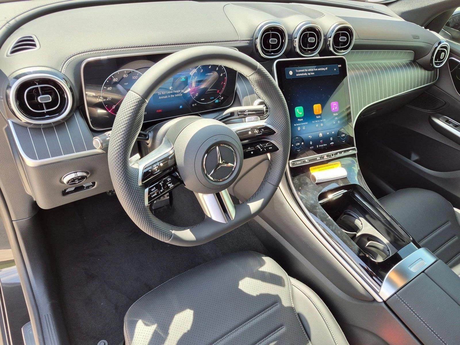 2027 GLC 300, photo 3 of 16