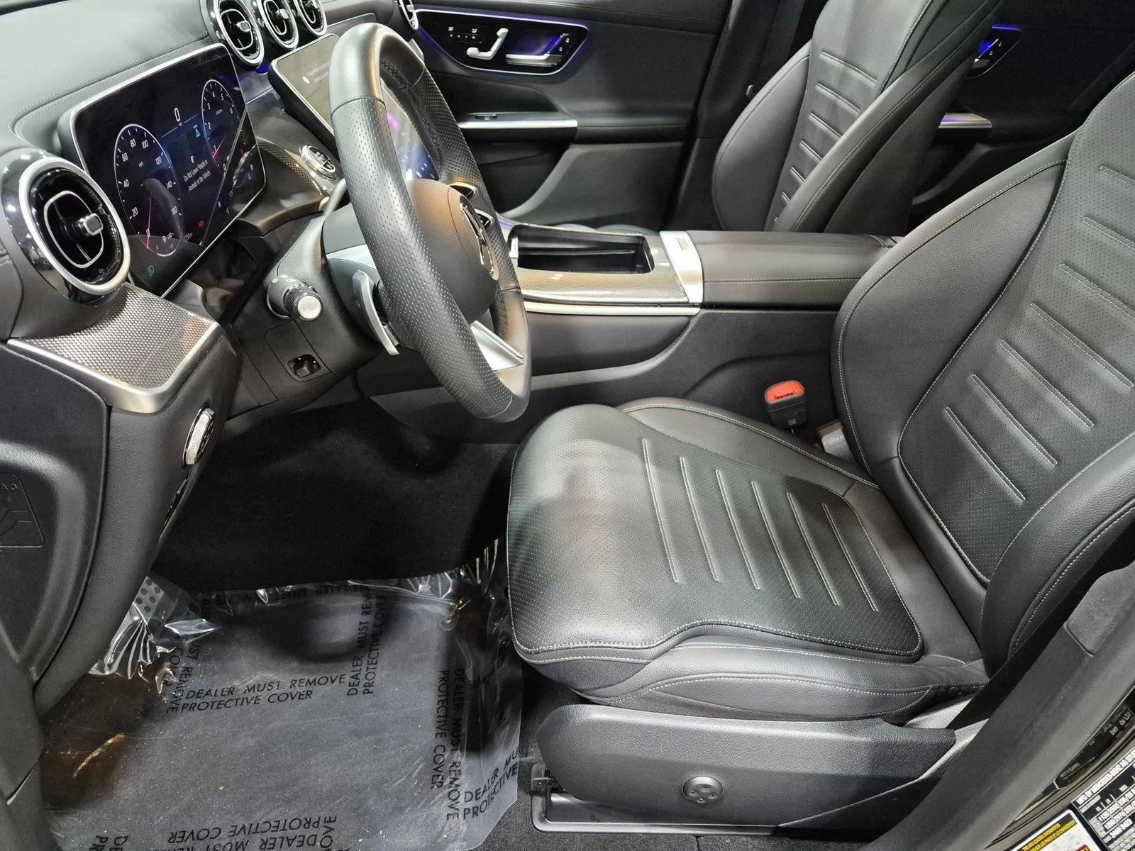 2026 GLC 300, photo 16 of 25