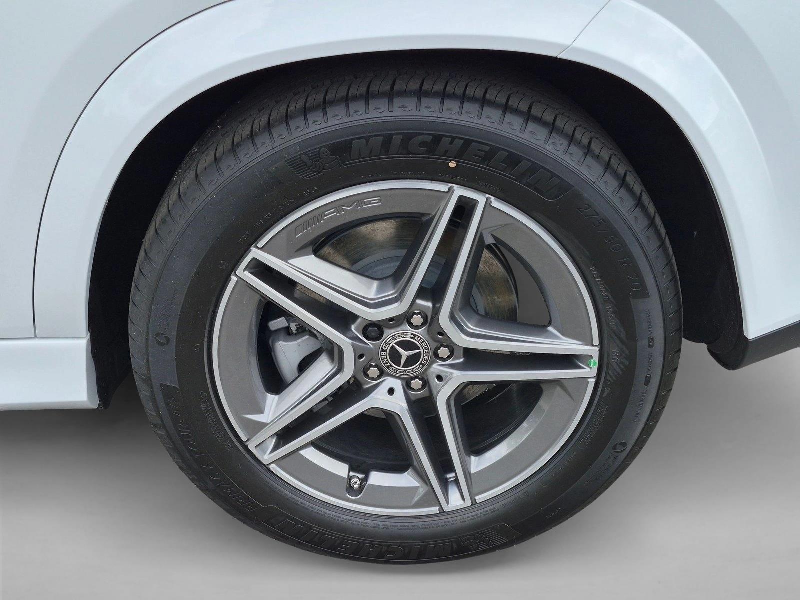 2026 GLE 450 4MATIC, photo 9 of 17