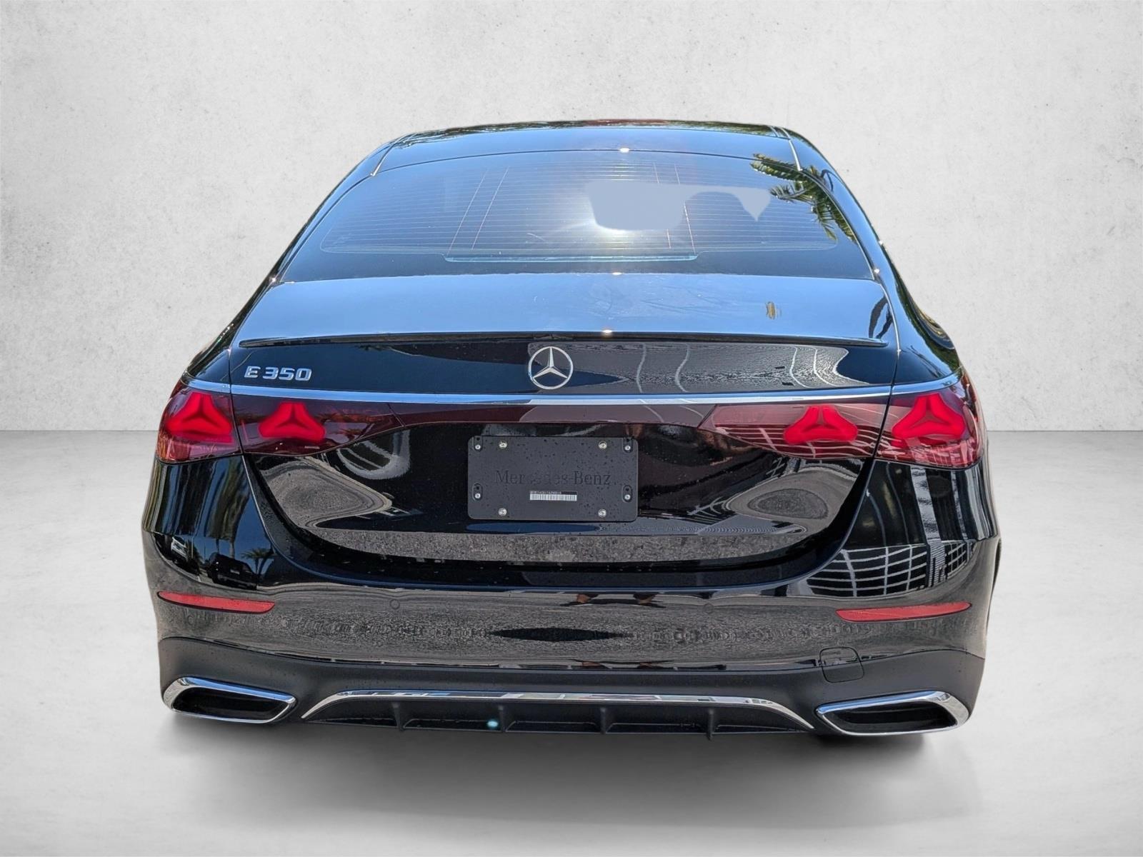 2026 E 350, photo 7 of 17