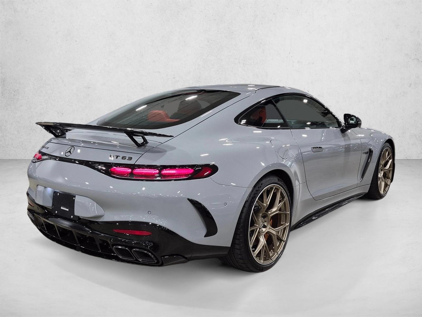 2026 AMG GT 63 Coupe, photo 2 of 17