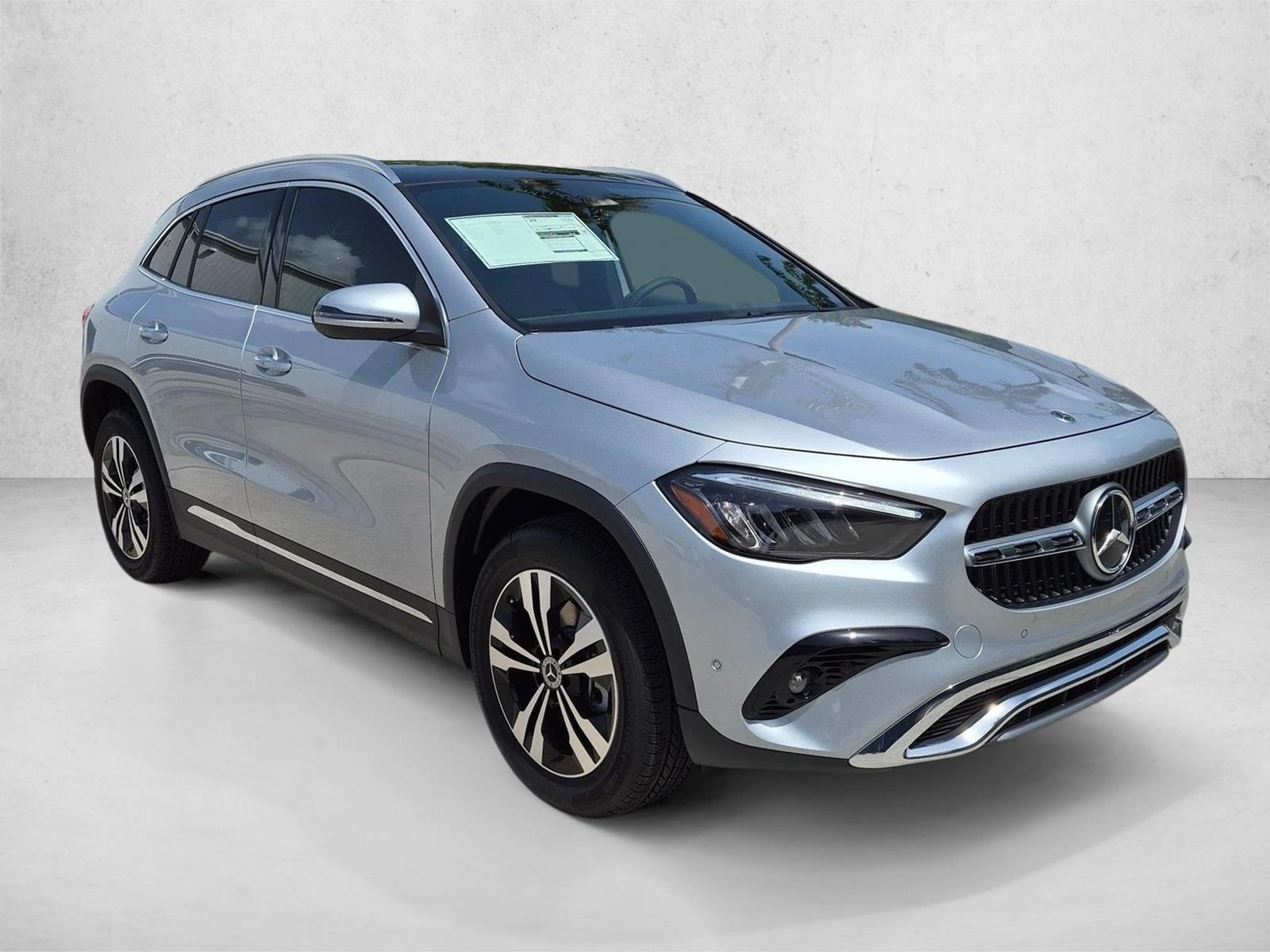 2026 GLA 250, photo 6 of 17