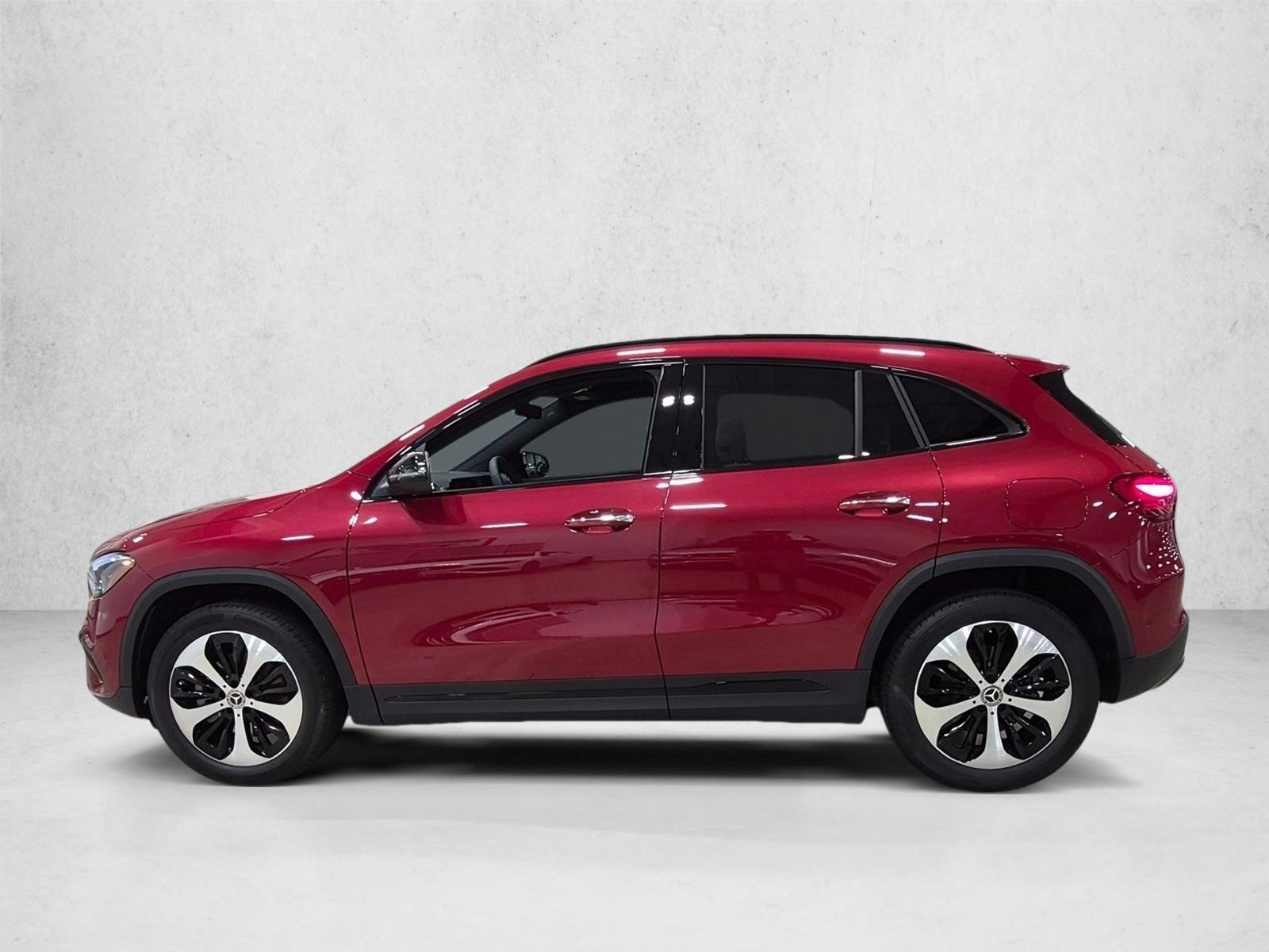 2026 GLA 250, photo 8 of 26