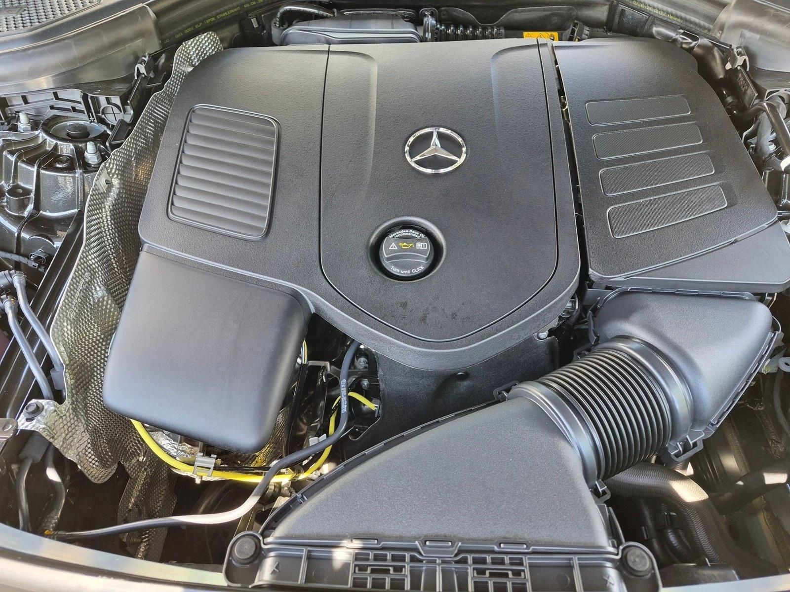 2027 GLC 300, photo 15 of 16