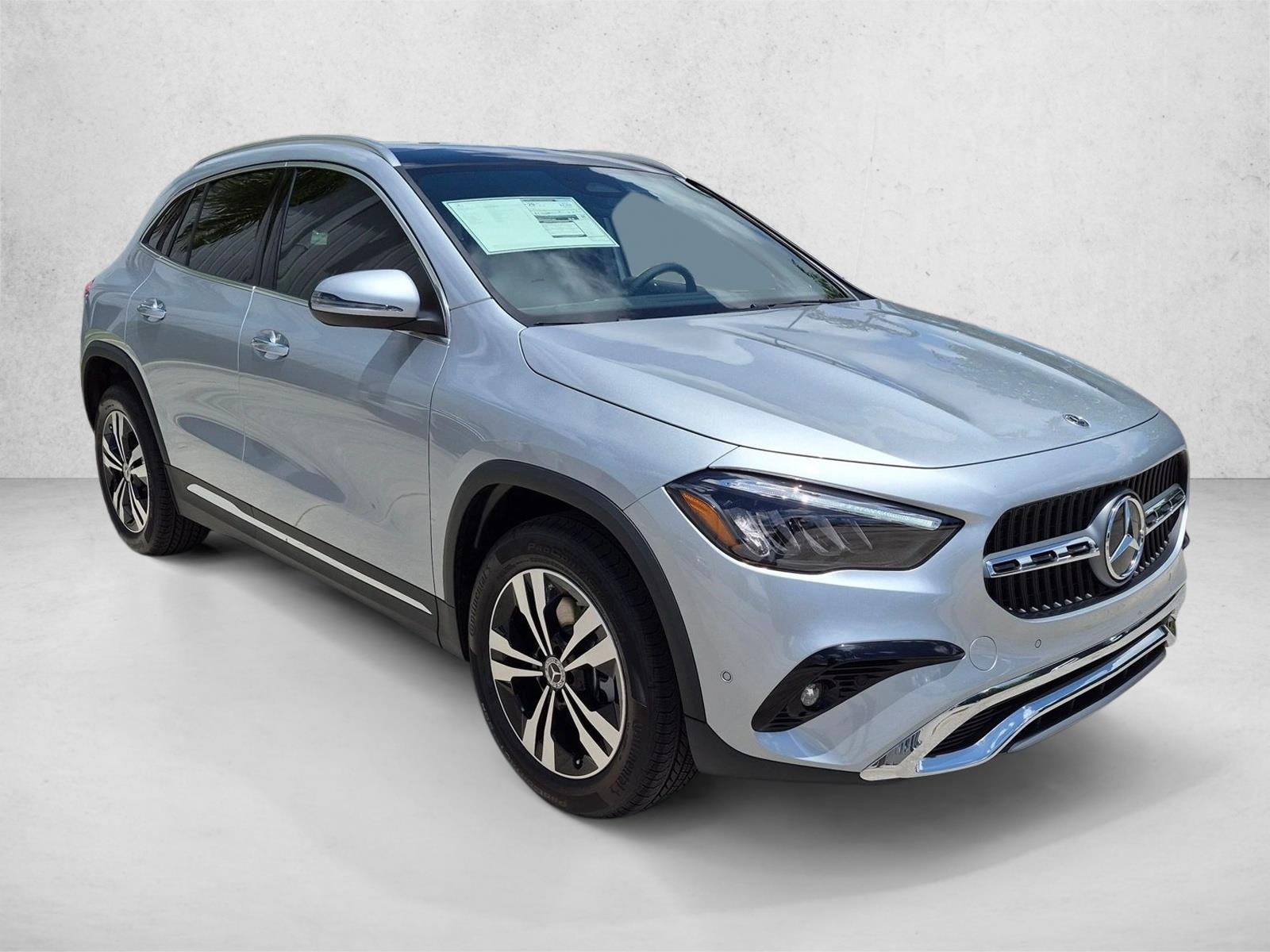 2026 GLA 250, photo 6 of 17