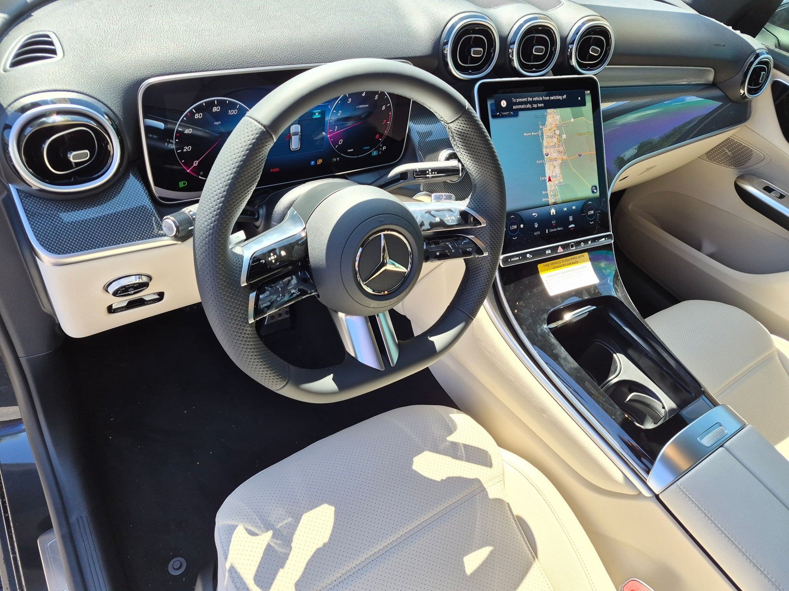2027 GLC 300 4MATIC, photo 3 of 17