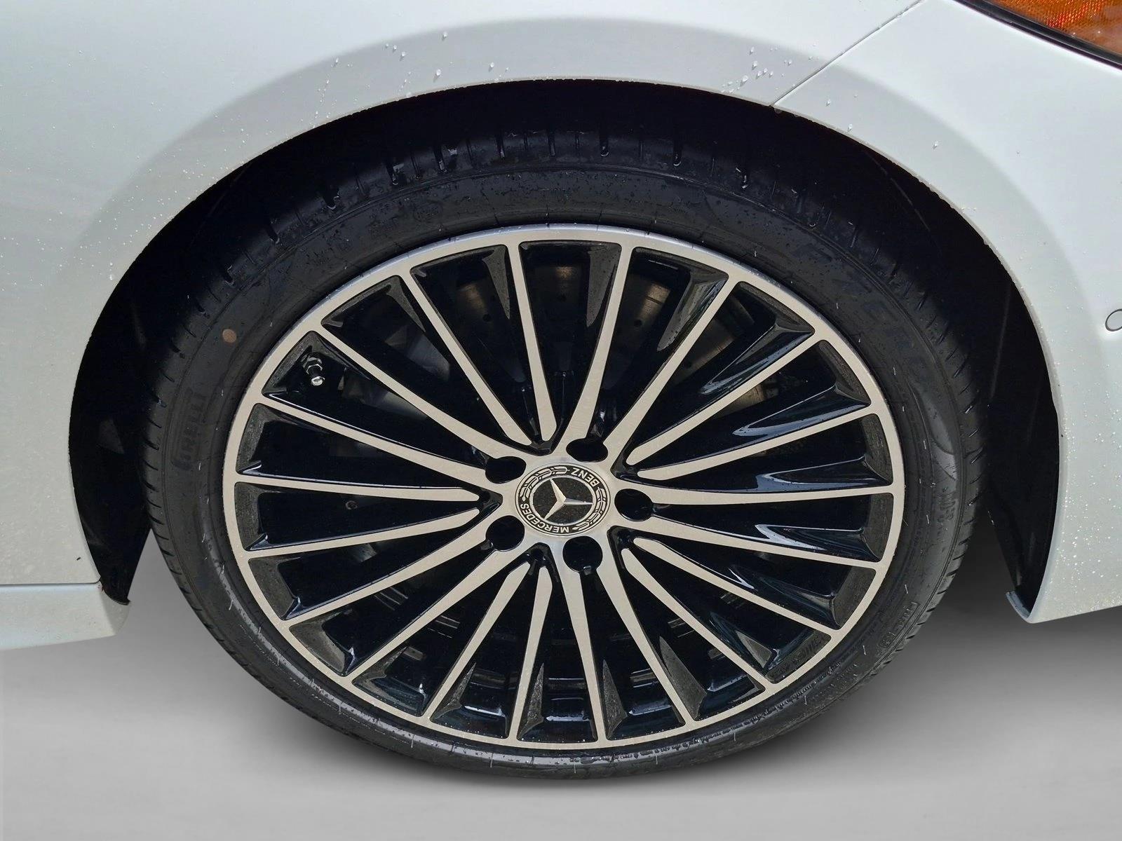 2026 C 300, photo 9 of 17