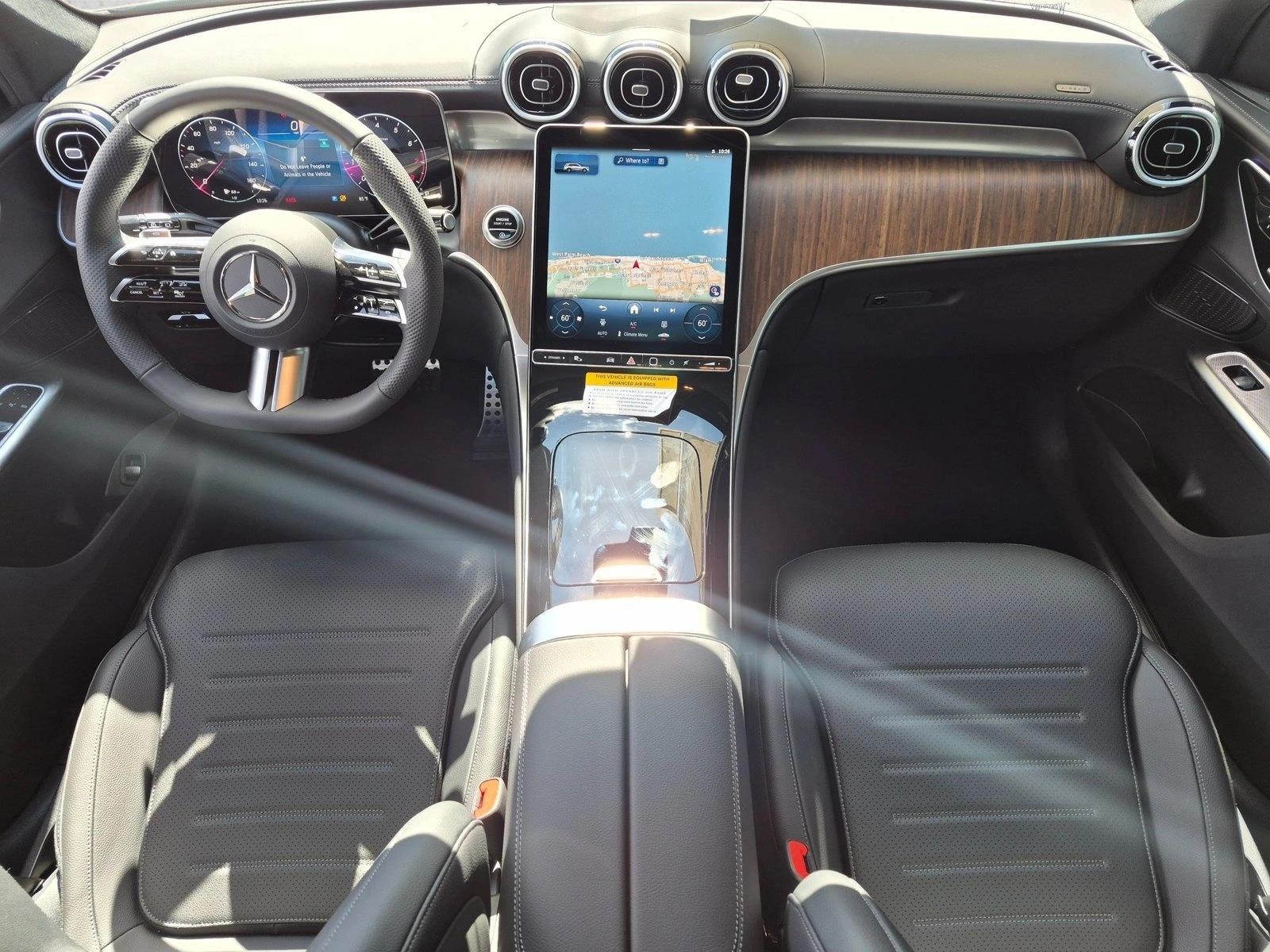 2027 GLC 300, photo 14 of 17