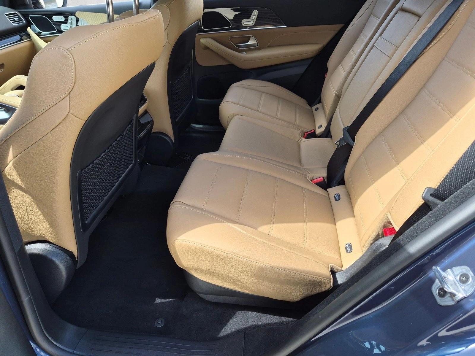 2026 GLE 450 4MATIC, photo 14 of 16