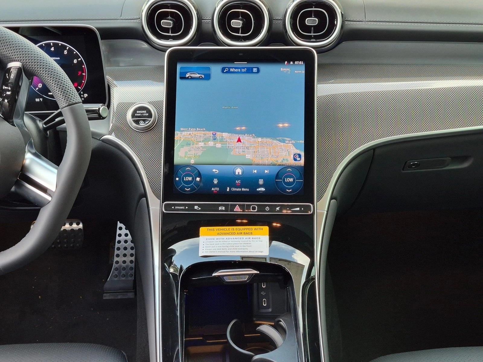 2026 GLC 300 4MATIC, photo 11 of 17
