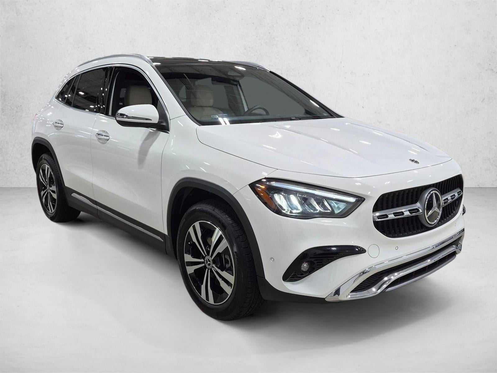 2026 GLA 250, photo 3 of 25