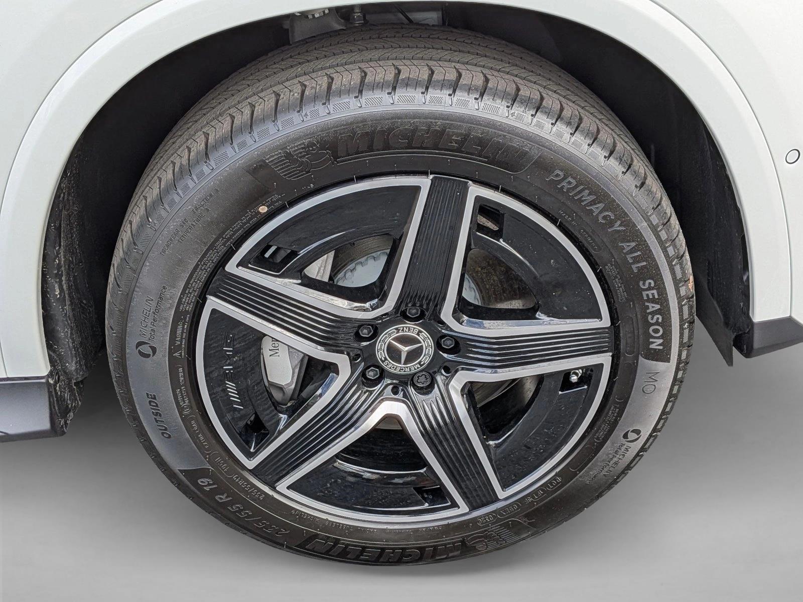 2026 GLC 300, photo 9 of 16