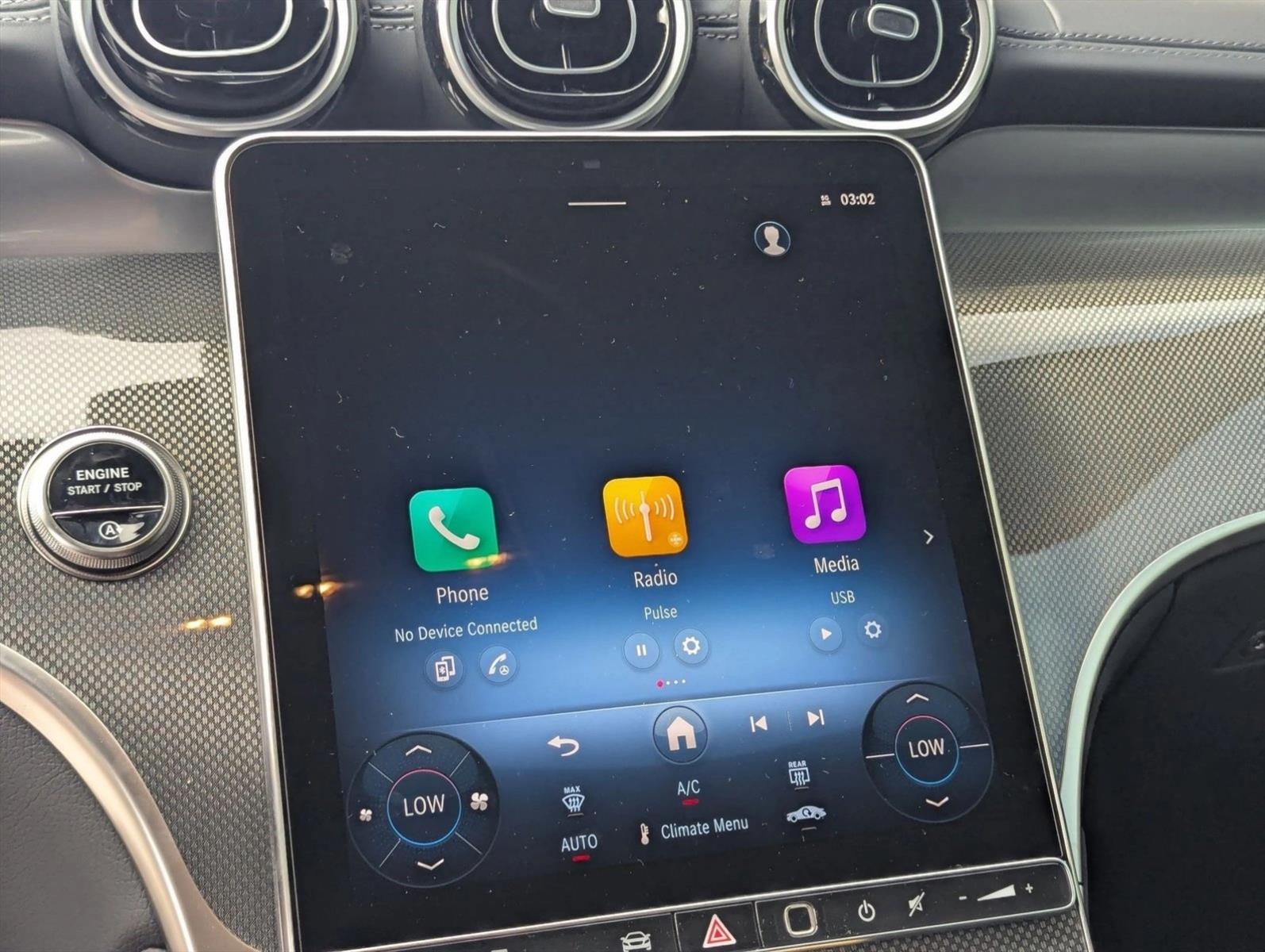 2026 GLC 300 4MATIC, photo 11 of 16